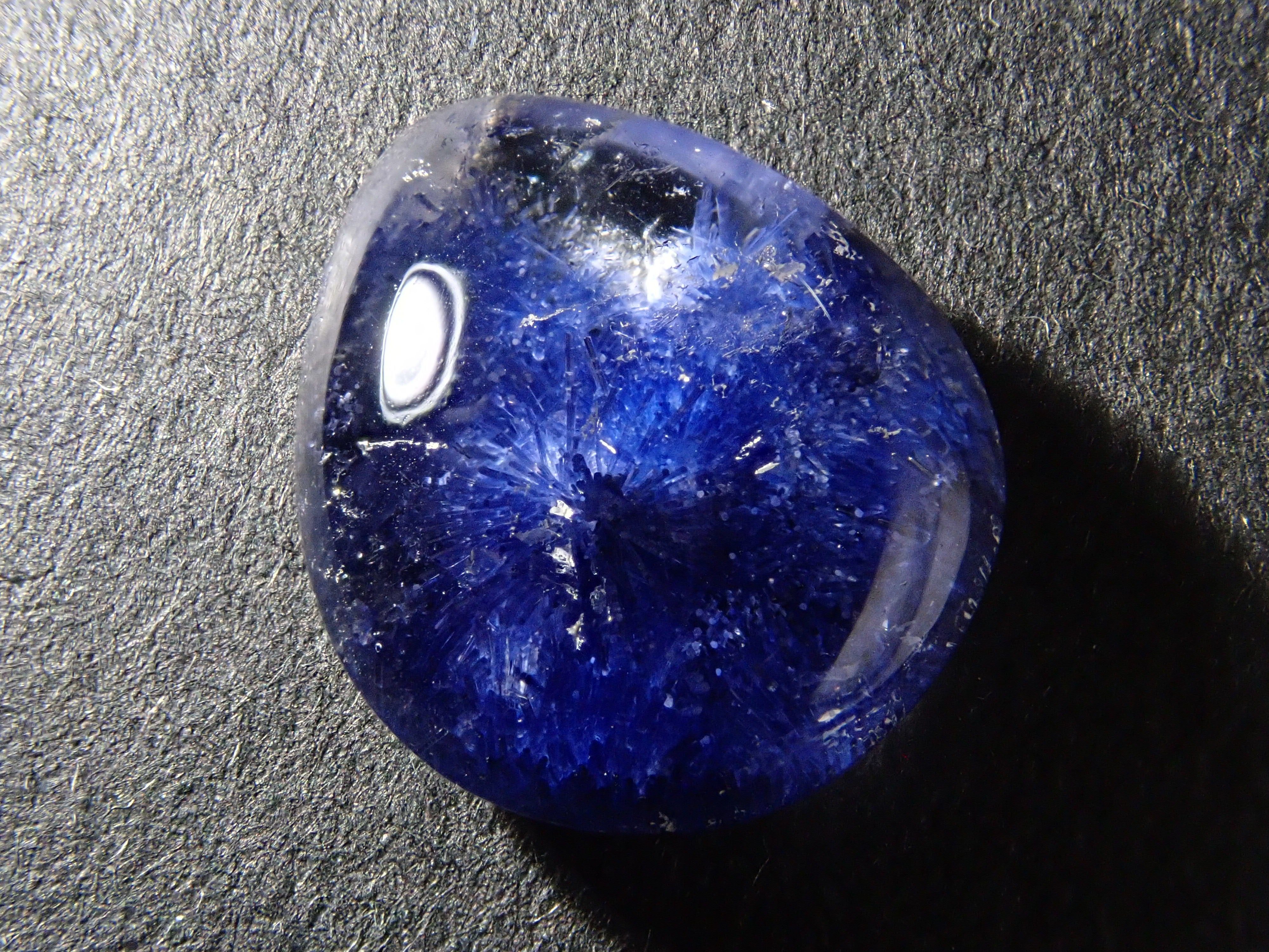 【12561971掲載】ブラジル産デュモルチェライトインクォーツ 3.253ctルース