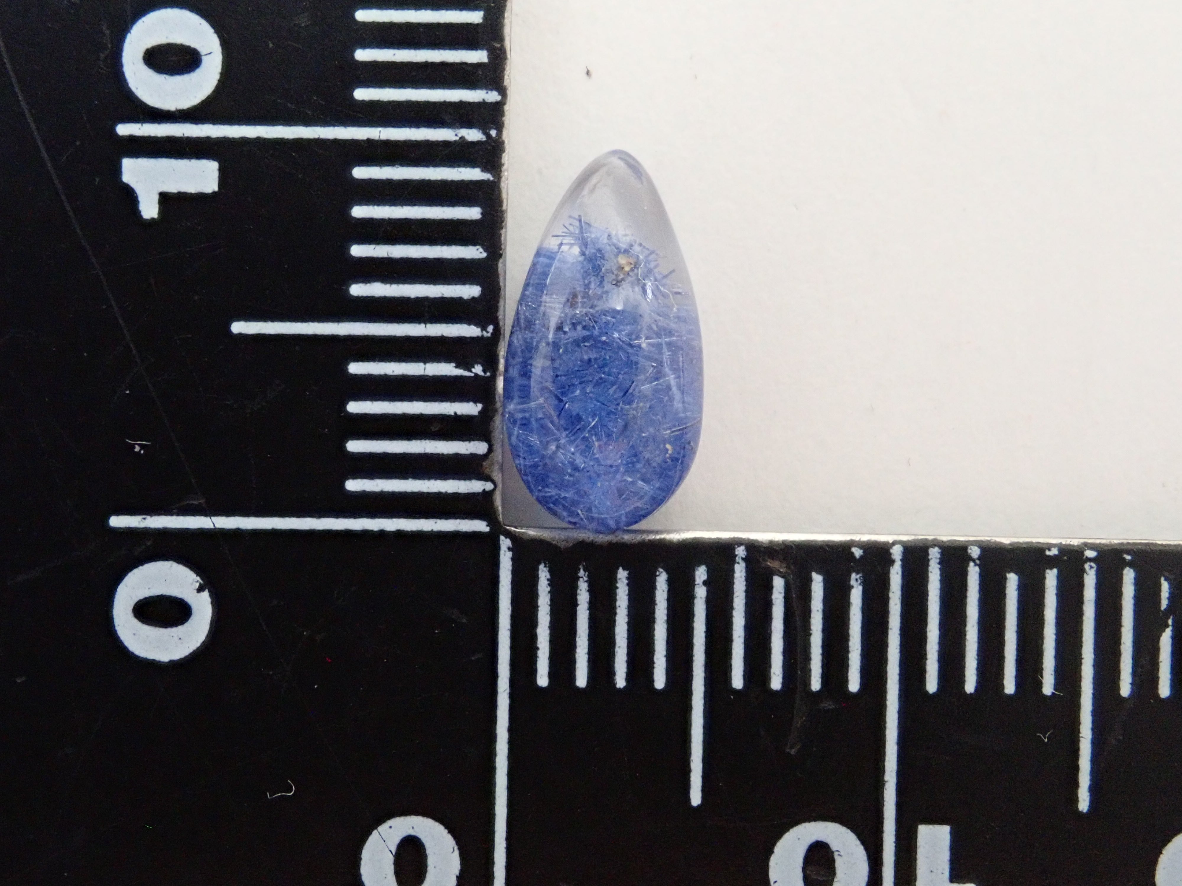 【12561977掲載】ブラジル産デュモルチェライトインクォーツ 1.383ctルース