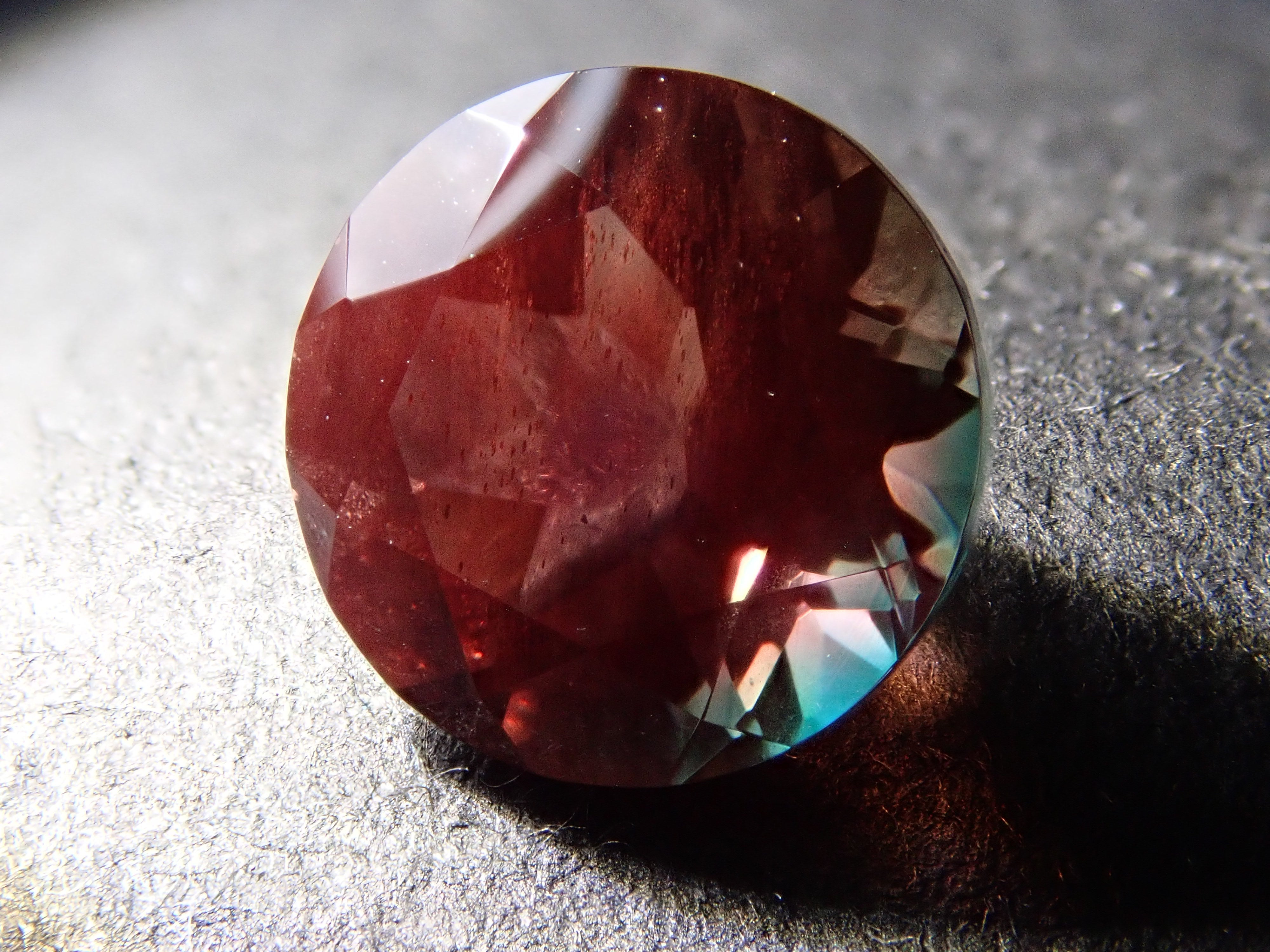 【12561983掲載】アメリカ産オレゴンサンストーン 1.325ctルース