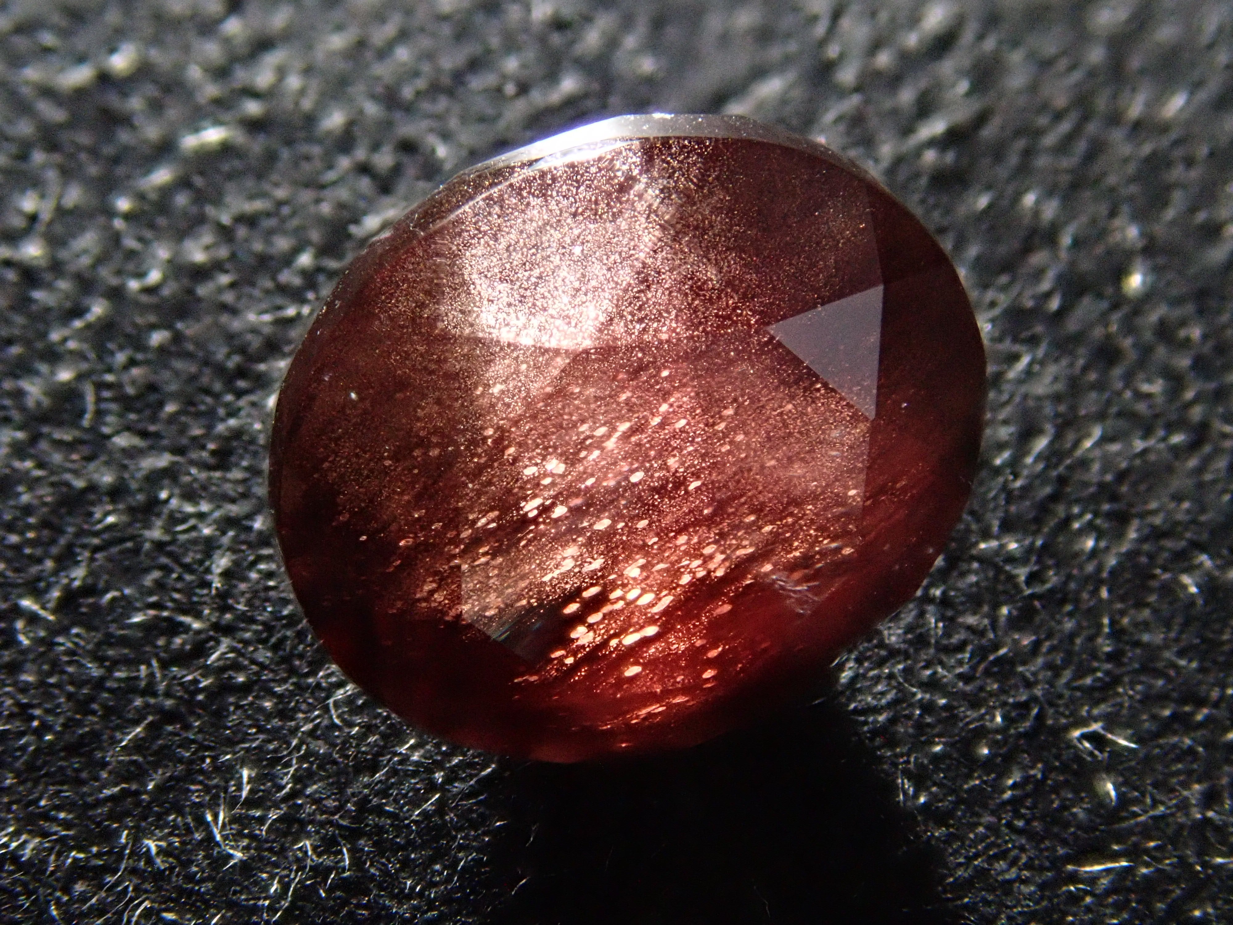 【12561983掲載】アメリカ産オレゴンサンストーン 1.325ctルース