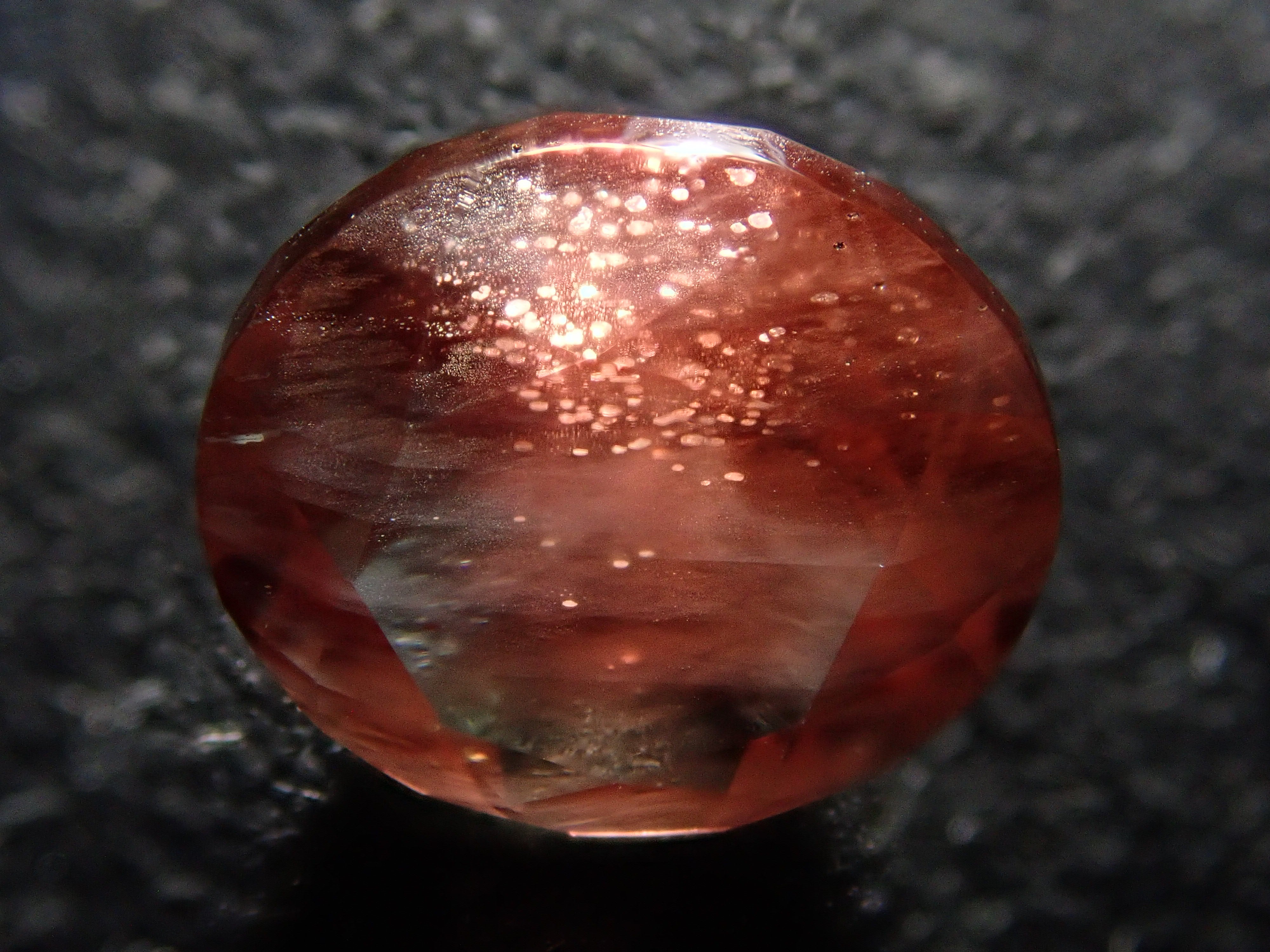 【12561984掲載】アメリカ産オレゴンサンストーン 1.308ctルース