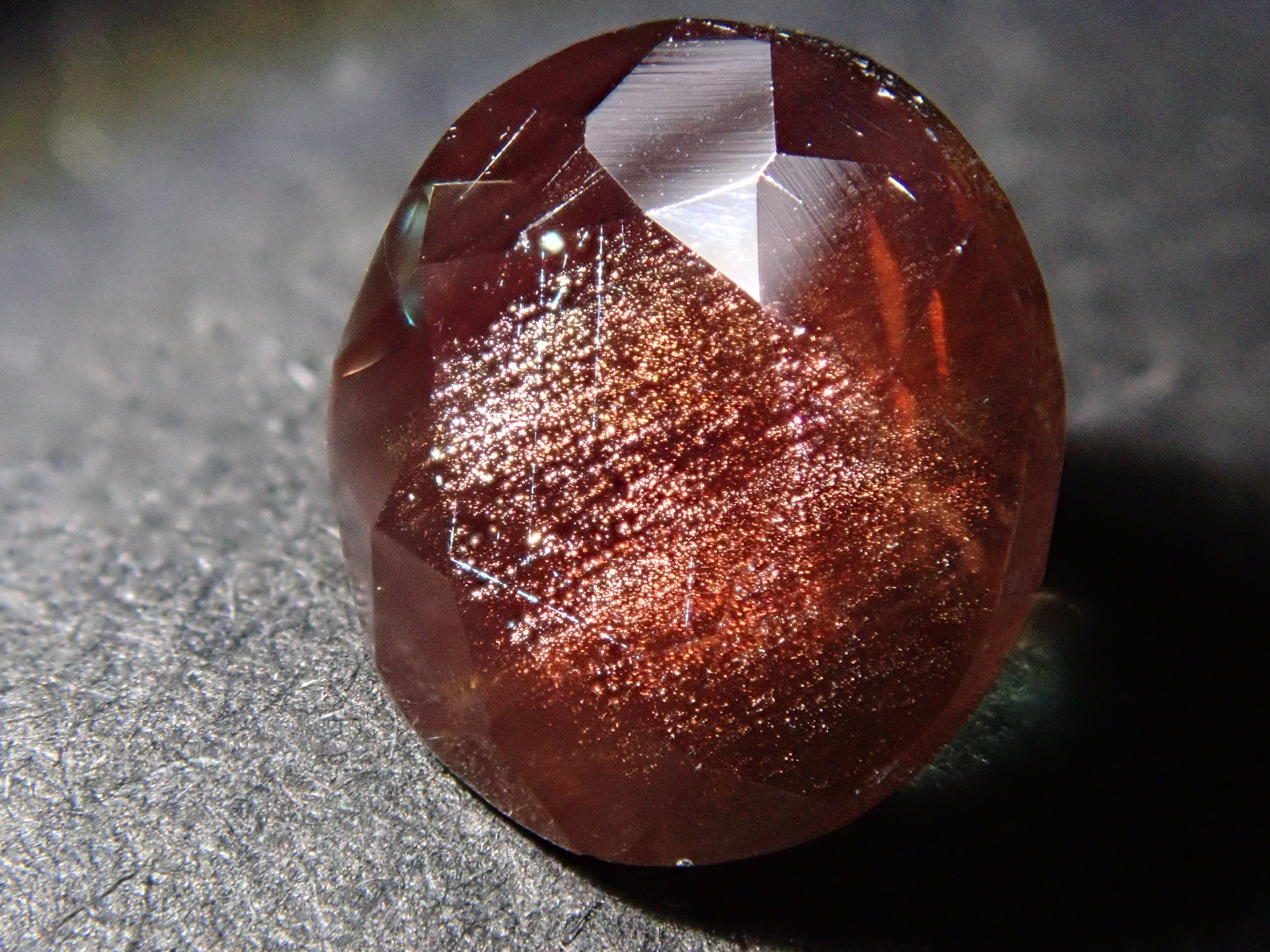 【12561986掲載】アメリカ産オレゴンサンストーン 1.273ctルース