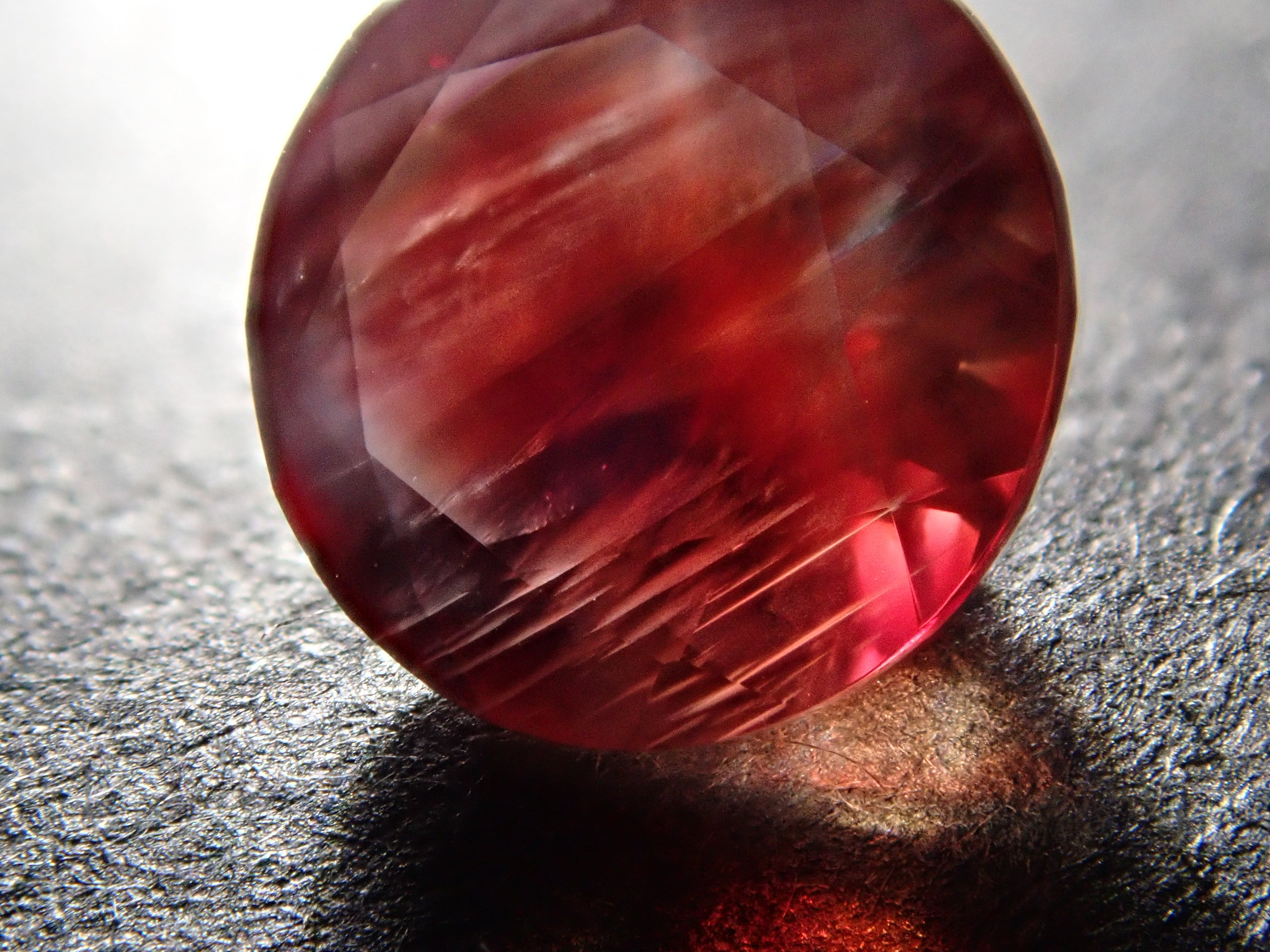 【12561987掲載】アメリカ産オレゴンサンストーン 1.260ctルース