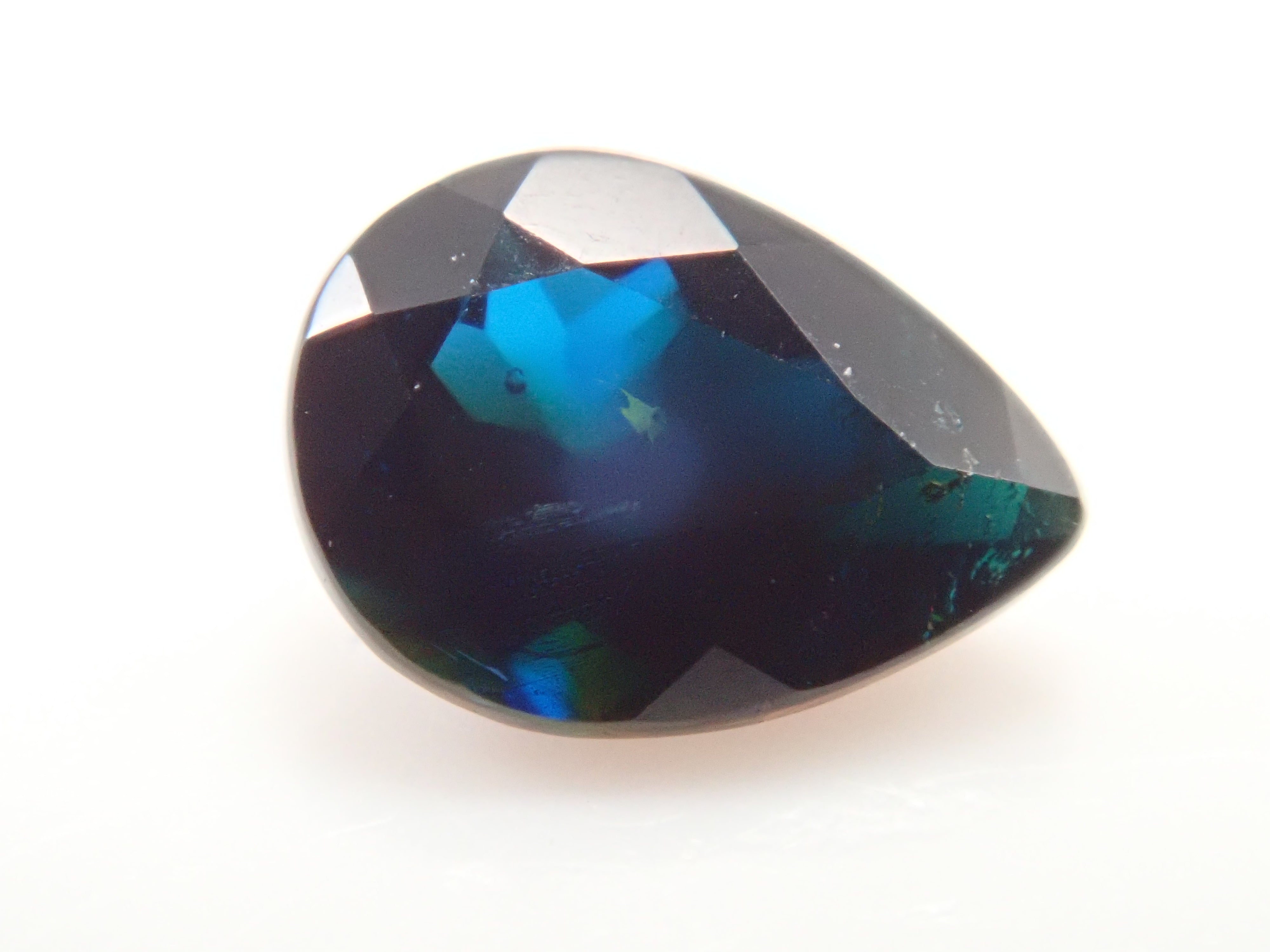 【12561944掲載】ブラジル産ラズライト（天藍石） 0.180ctルース