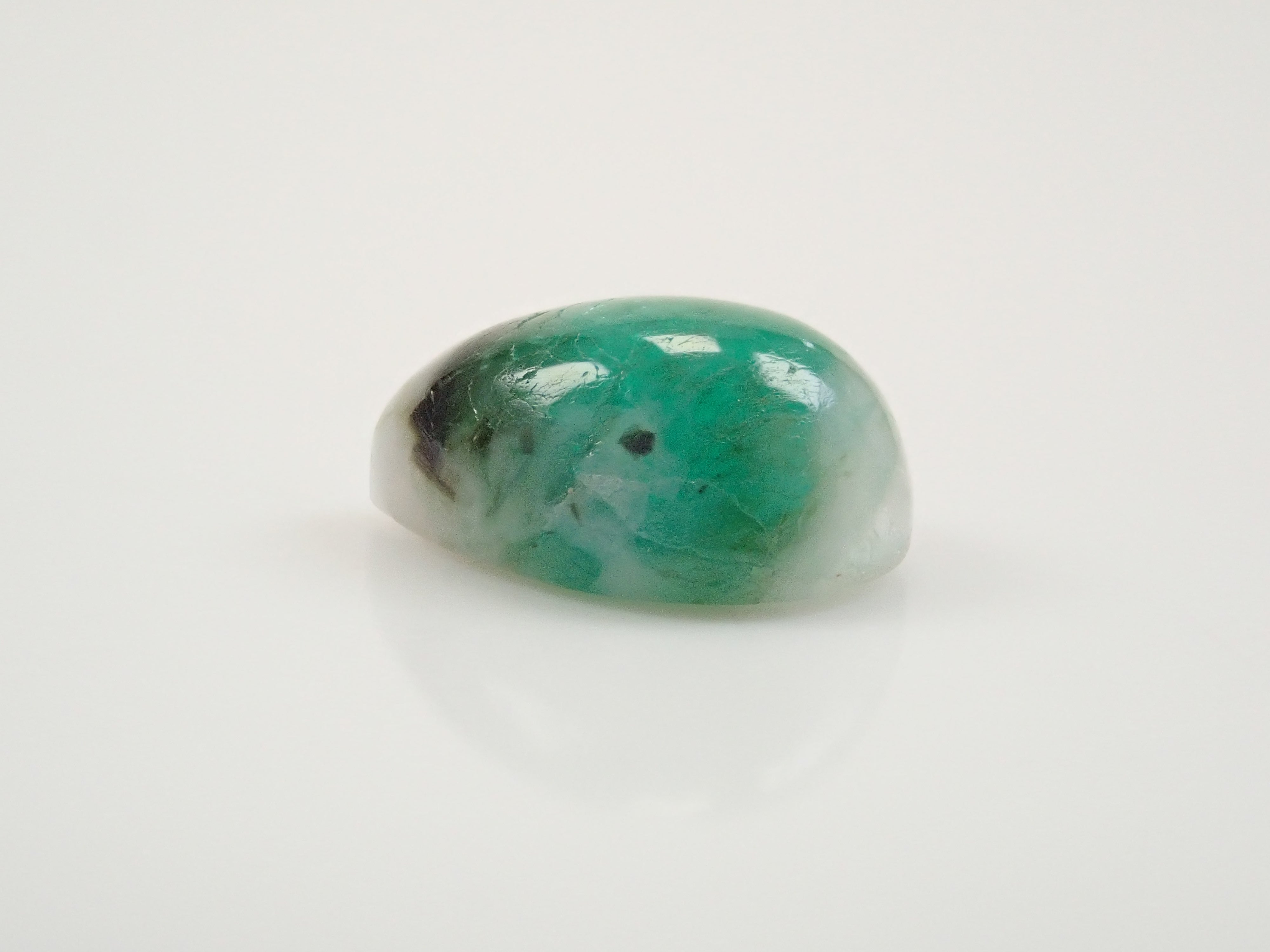 【12561946掲載】ブラジル産エメラルドインクォーツ 2.358ctルース