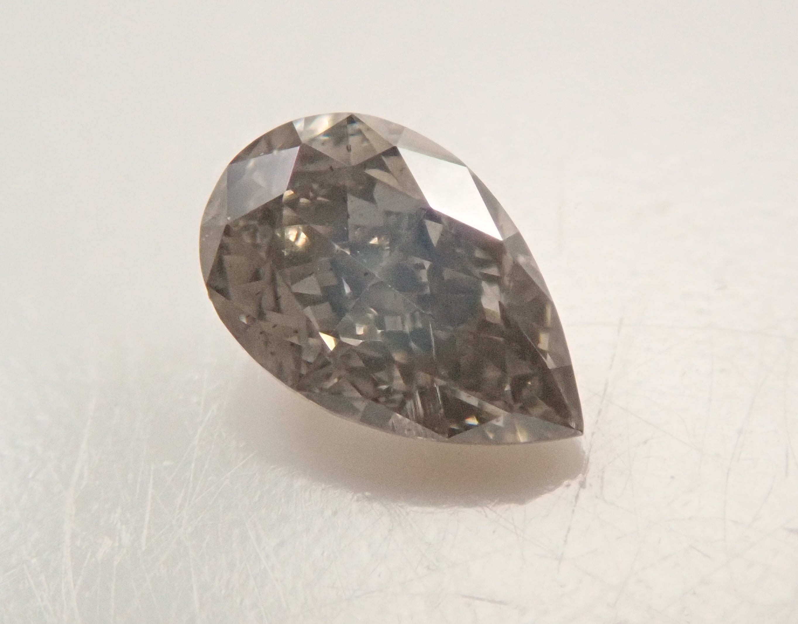 【抽選販売_0225_04】グレーダイヤモンド 0.107ctルース(FANCY GRAY, I-1)