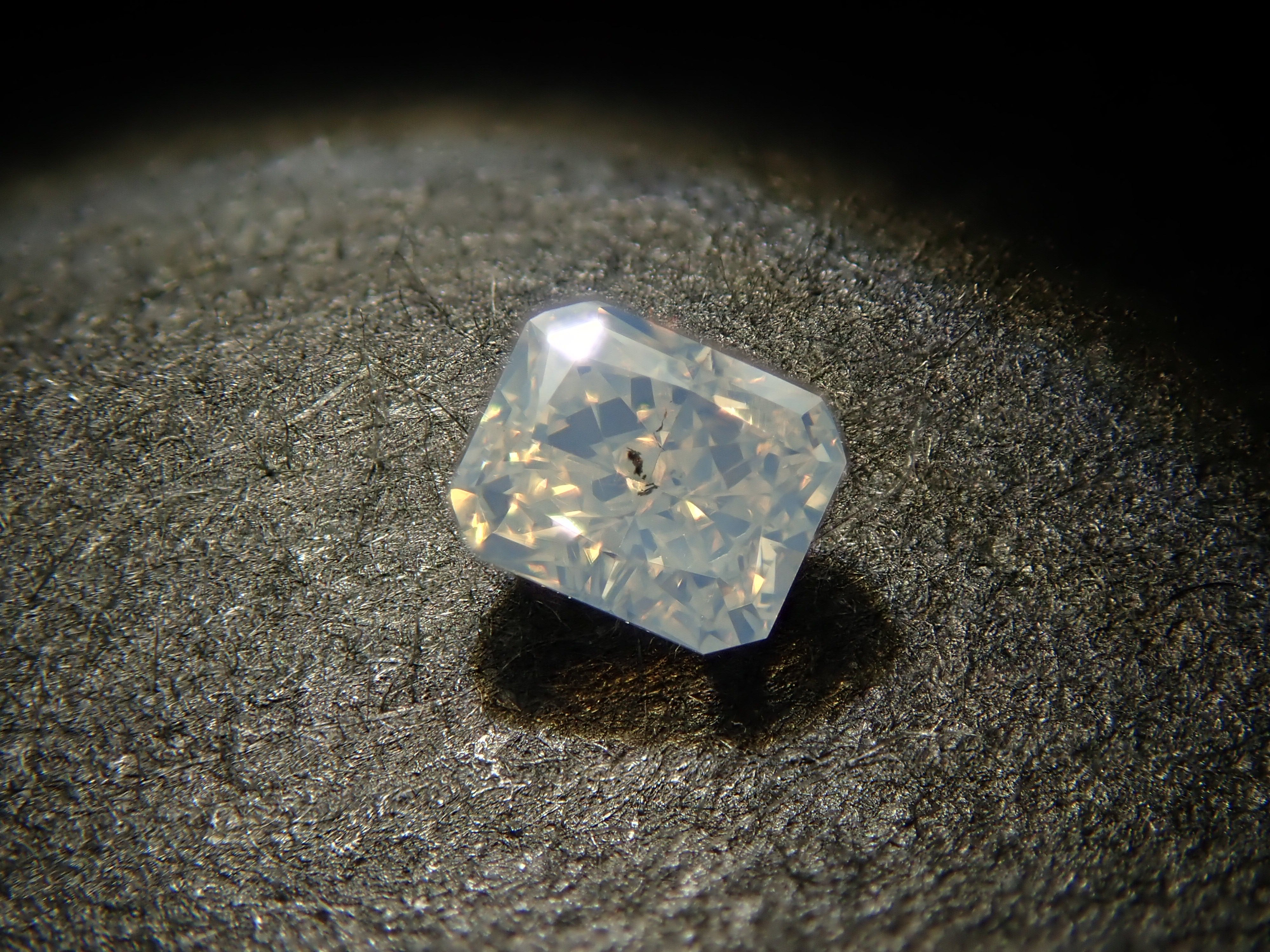 【32501857掲載】ホワイトダイヤモンド 0.108ctルース(FANCY WHITE, I-1)