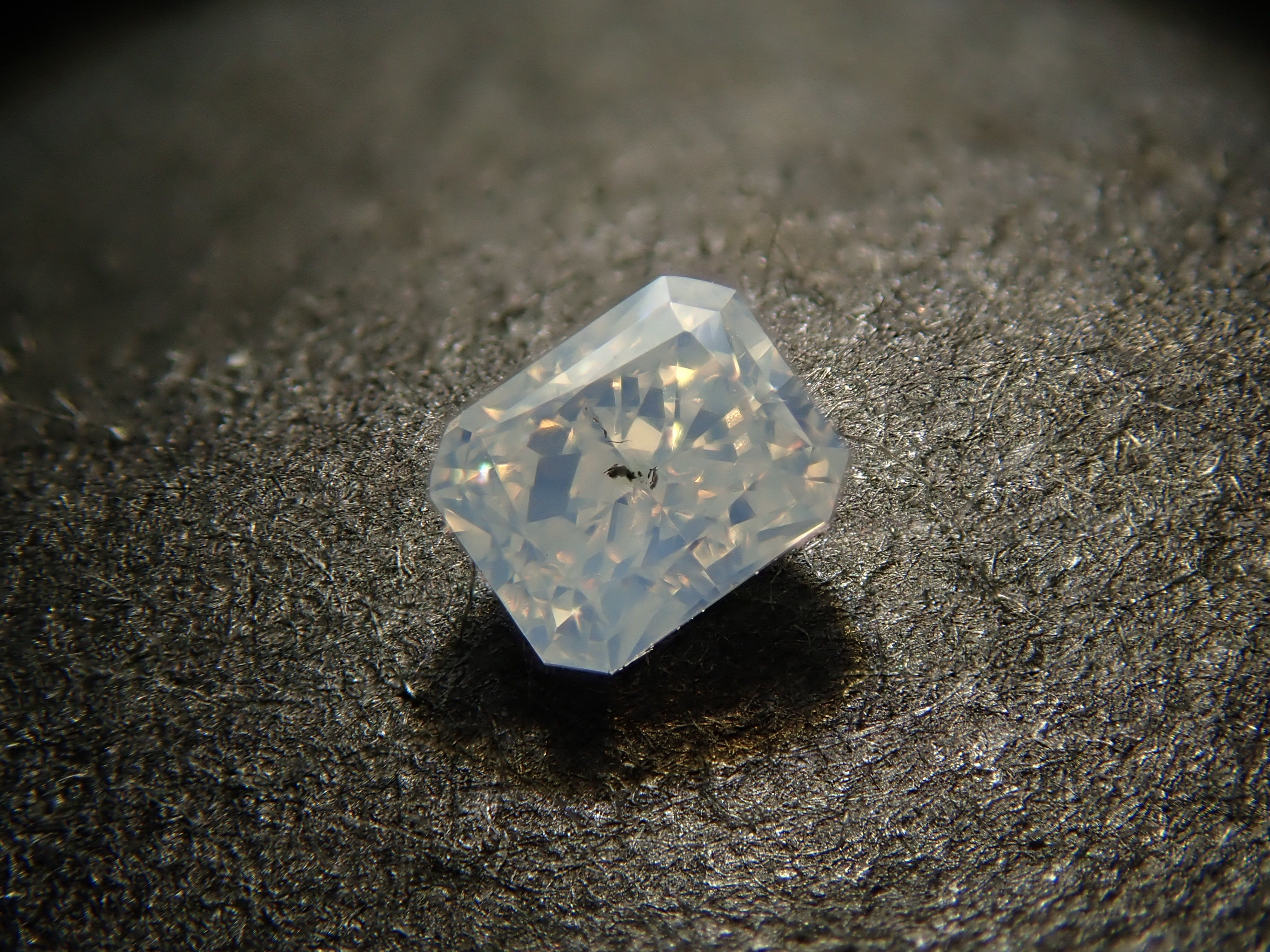 【32501857掲載】ホワイトダイヤモンド 0.108ctルース(FANCY WHITE, I-1)