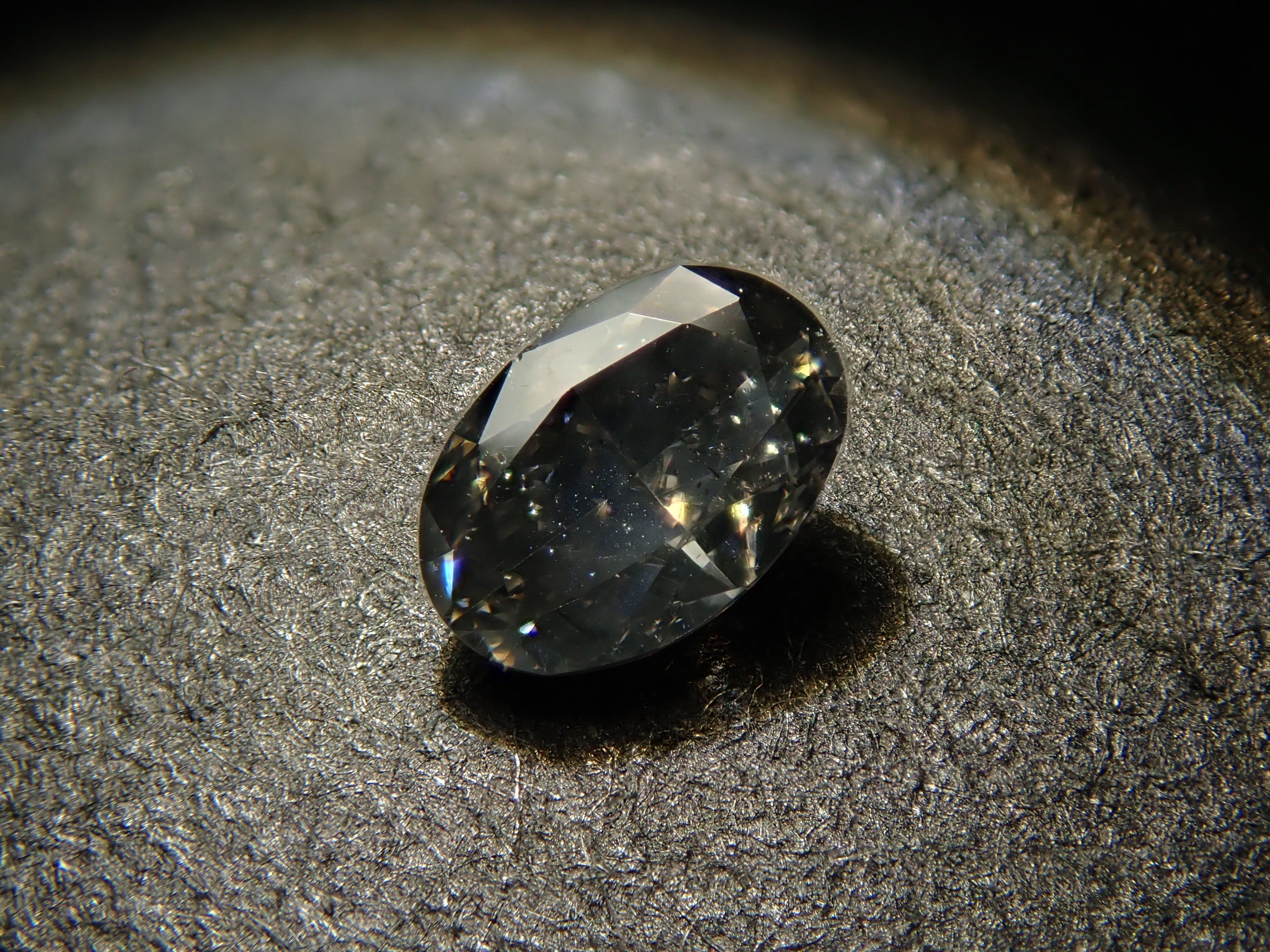 【32501859掲載】グレーダイヤモンド 0.158ctルース(FANCY DARK GRAY, I-1)