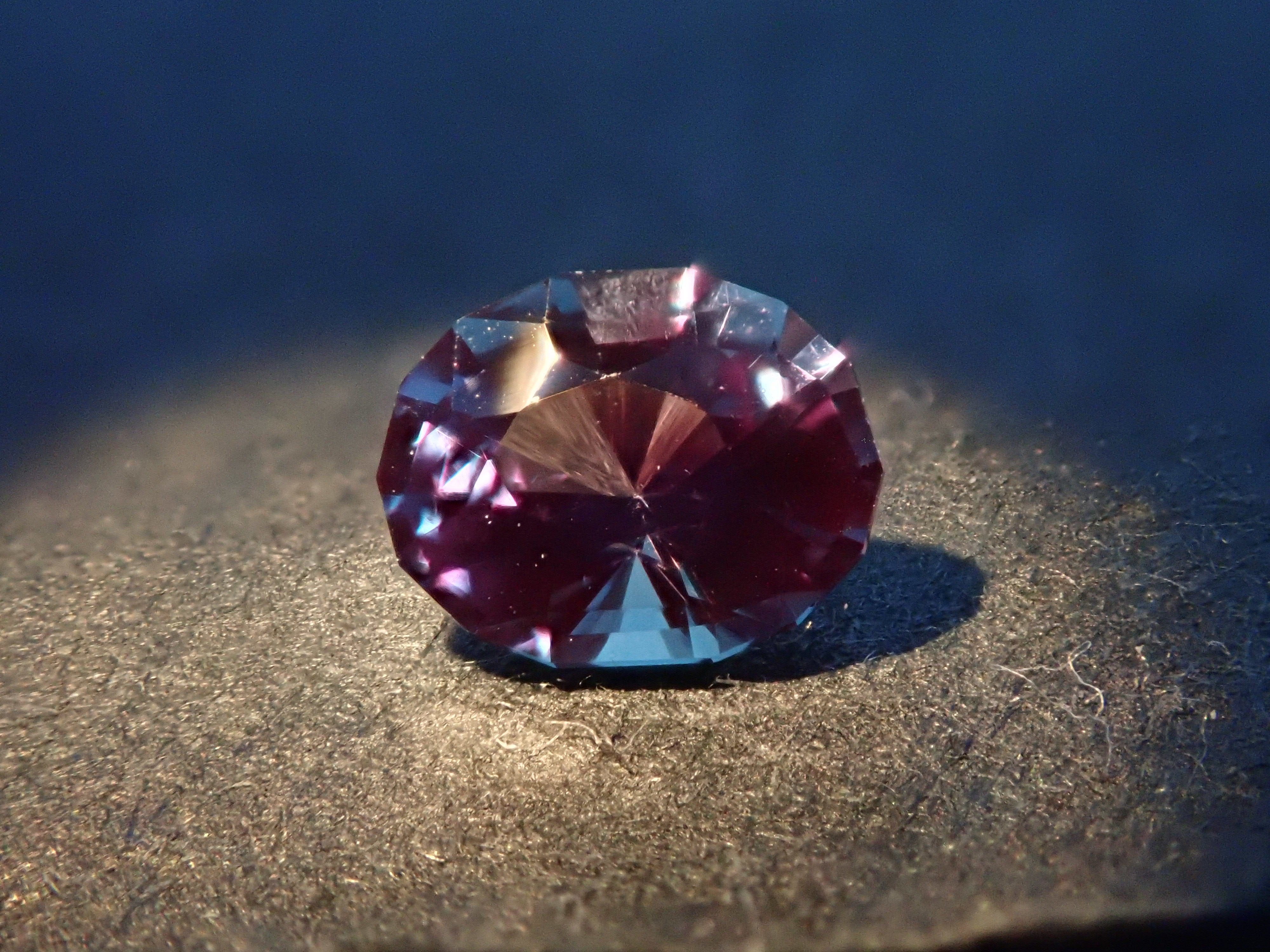 [Published on 12561221] Synthetic Alexandrite 0.338ct Loose Stone