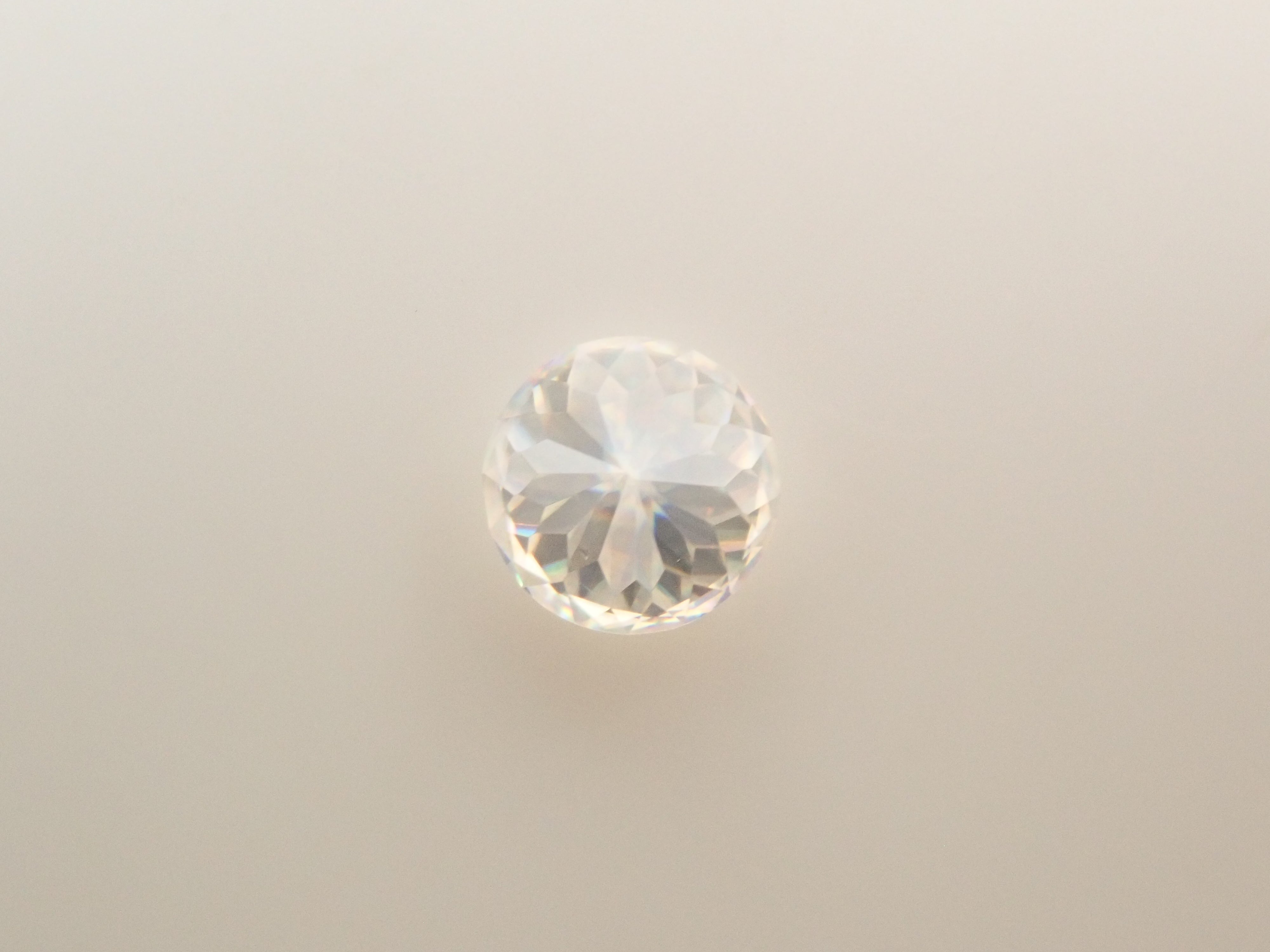 Synthetic rutile 3.9mm/0.329ct loose stone