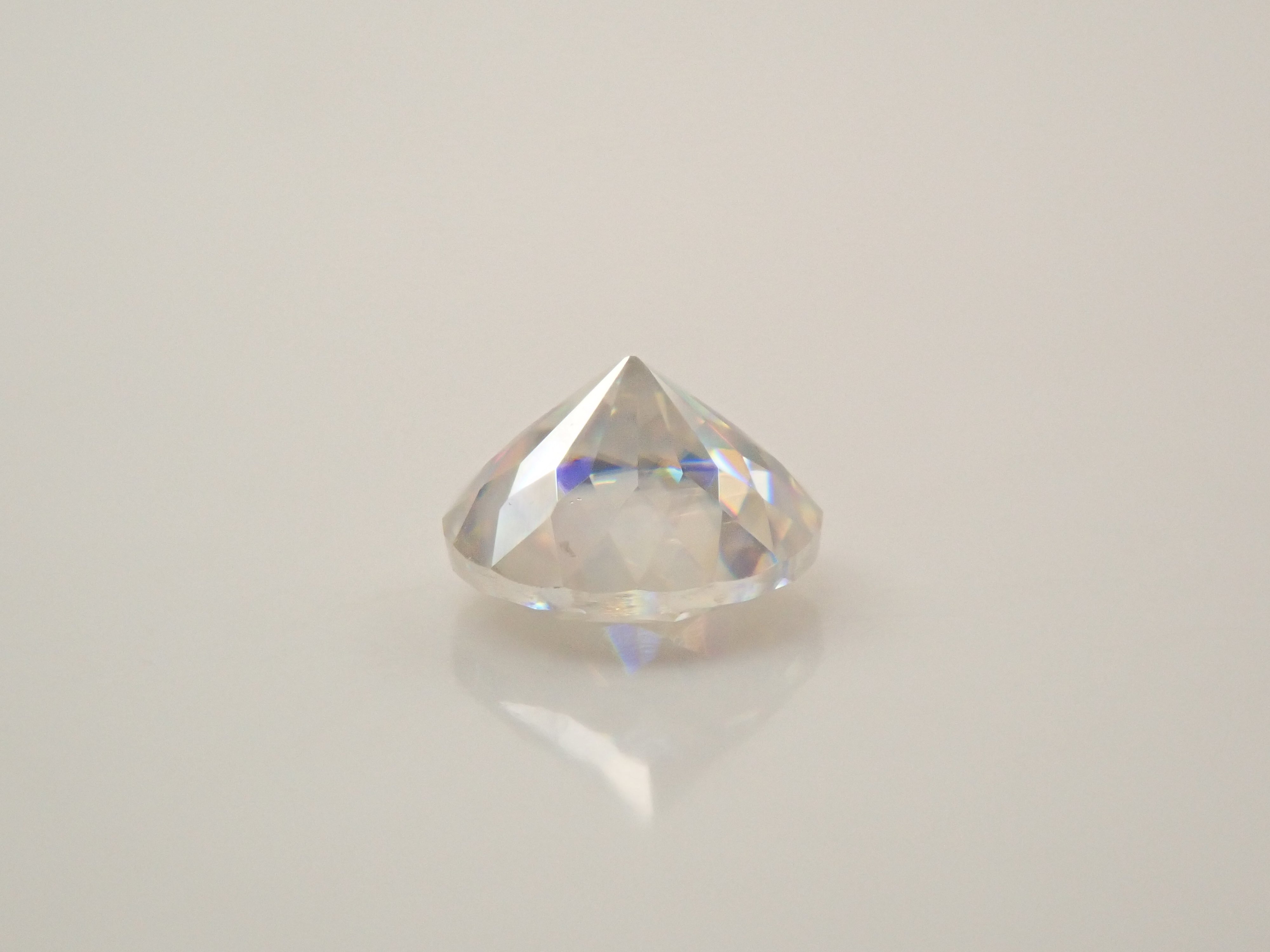 Synthetic rutile 3.9mm/0.329ct loose stone