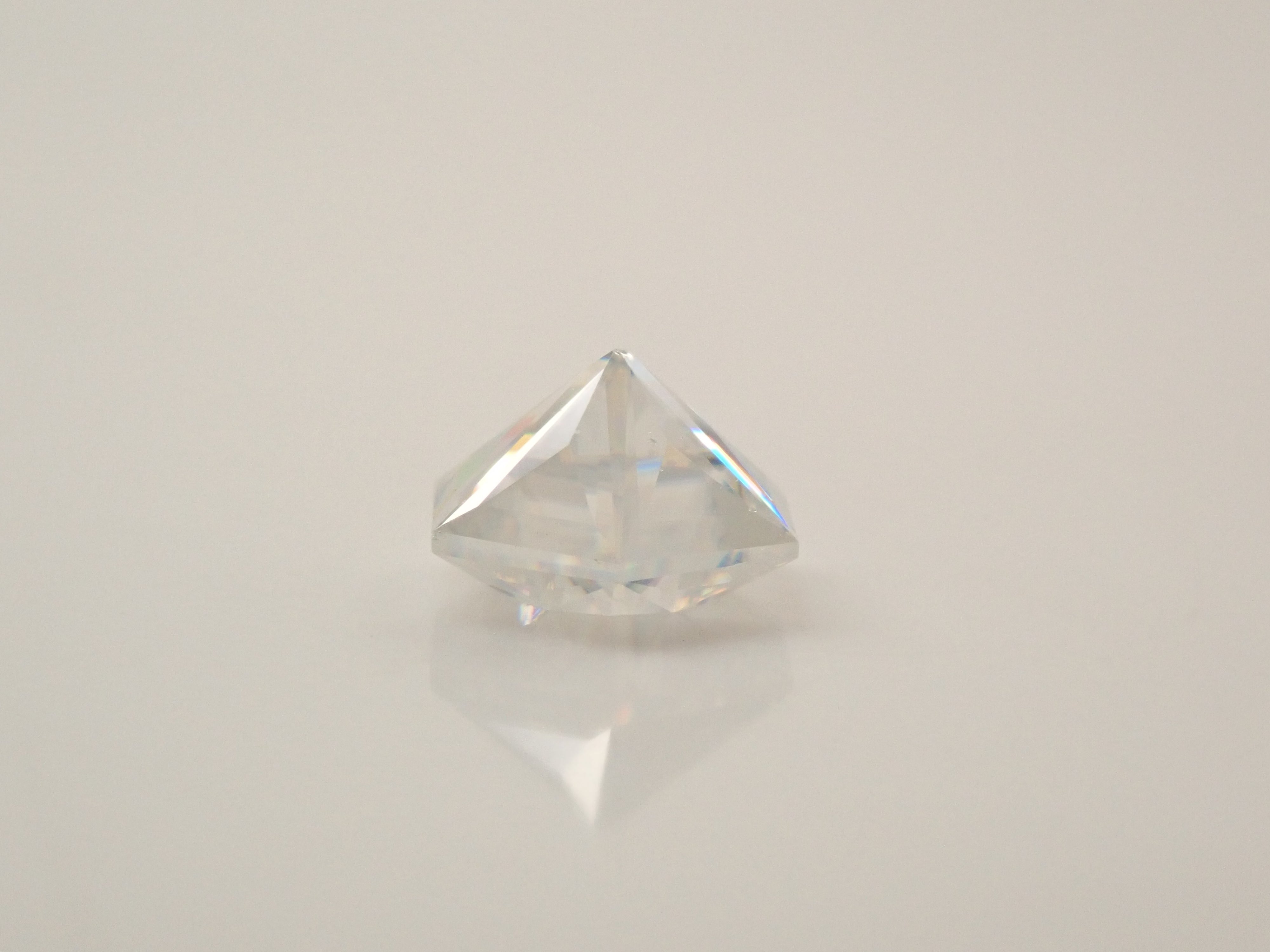 【12561316掲載】合成ルチル 0.768ctルース