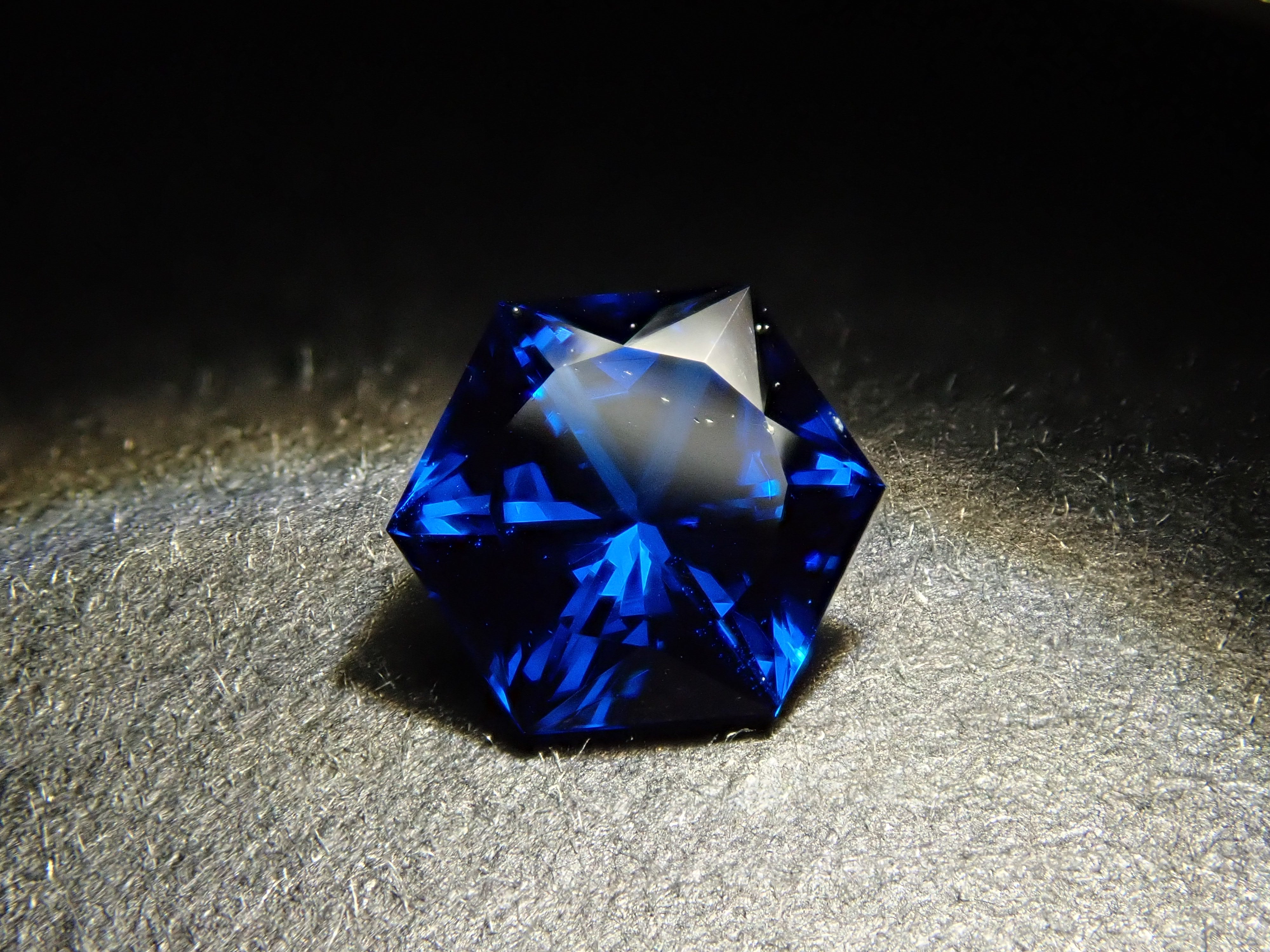Synthetic Cobalt Spinel 0.466ct Loose