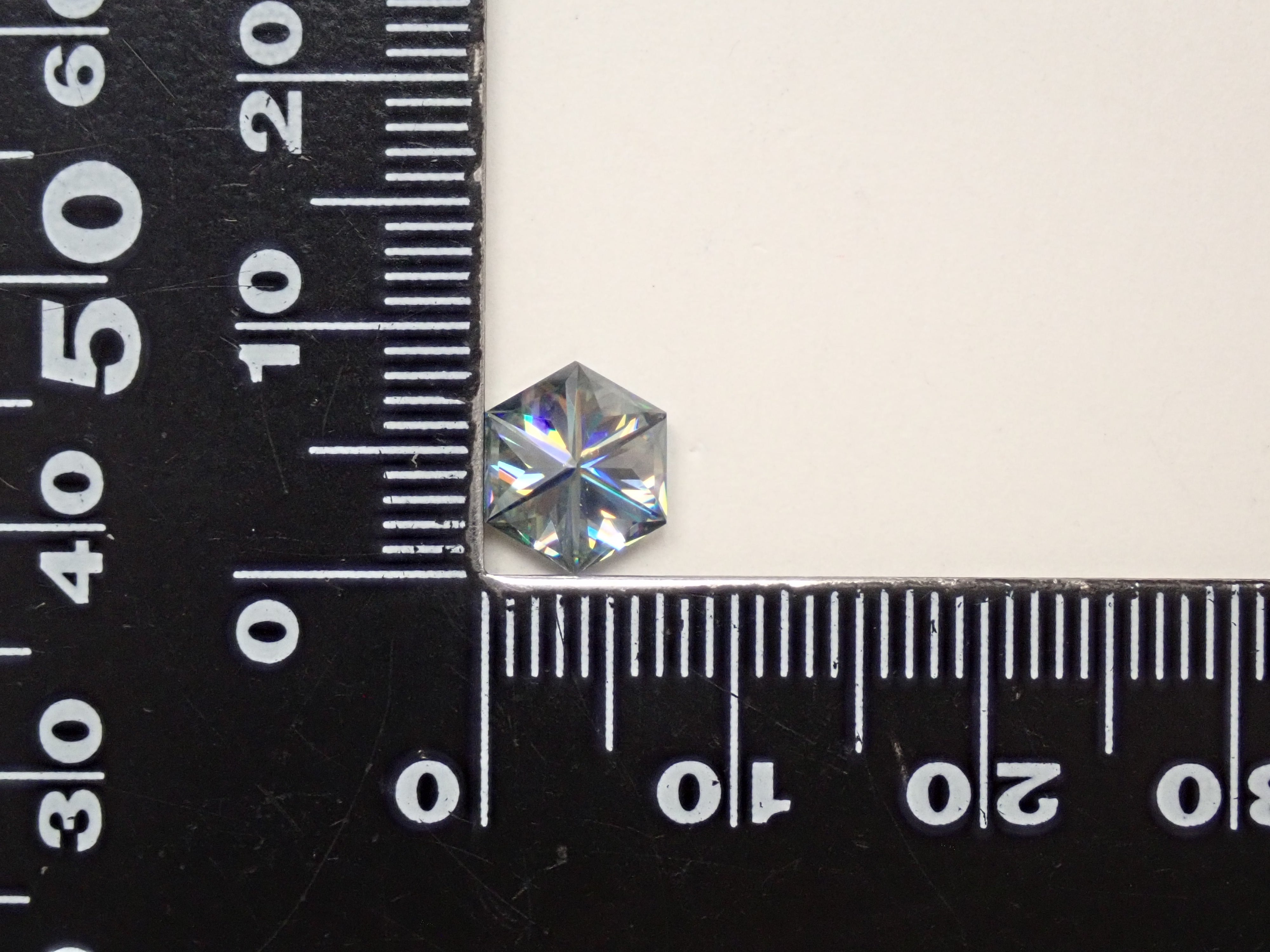 【12561510掲載】合成ルチル 2.462ctルース