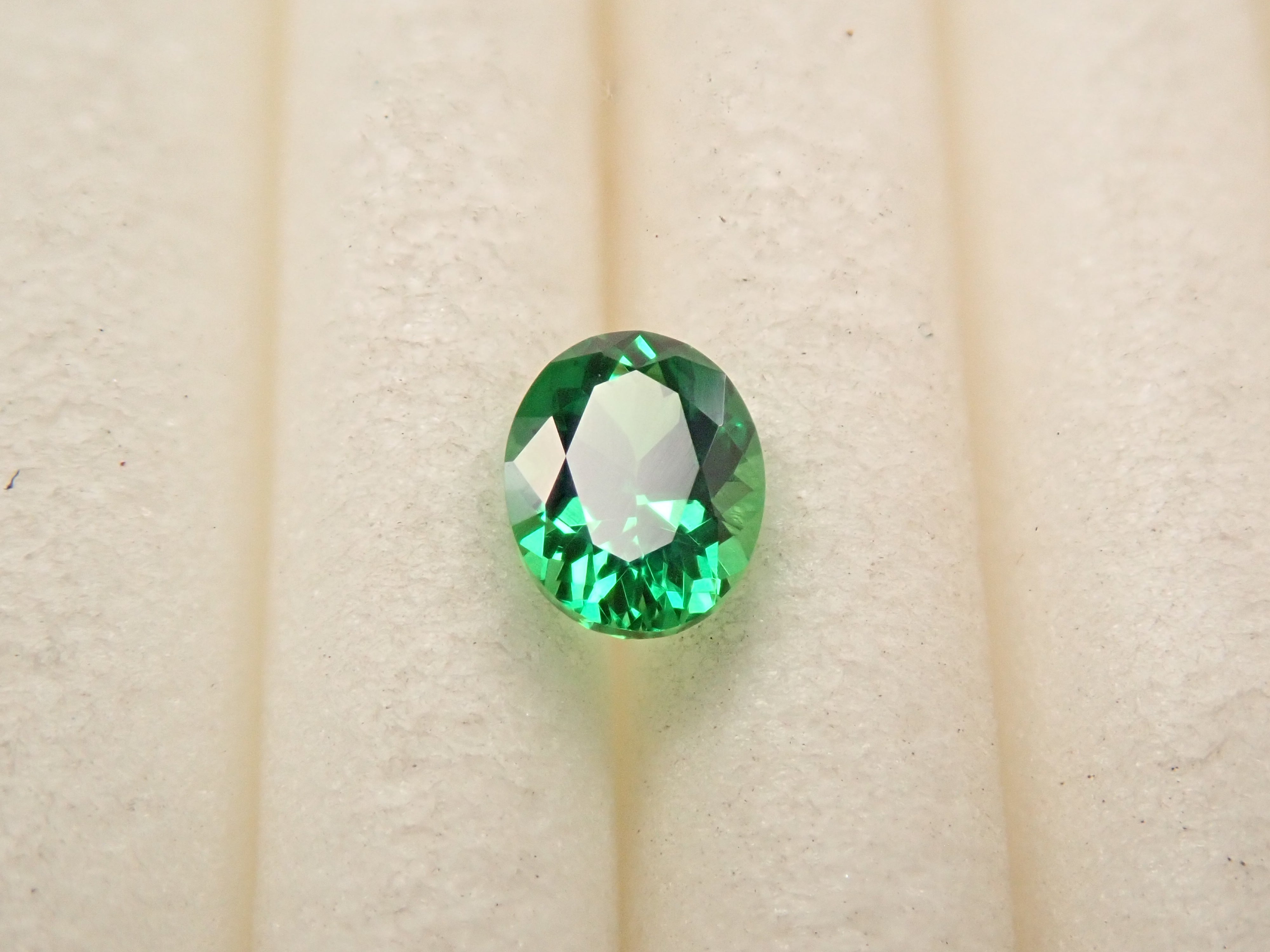 【12561604掲載】ケニア産ツァボライト 0.164ctルース