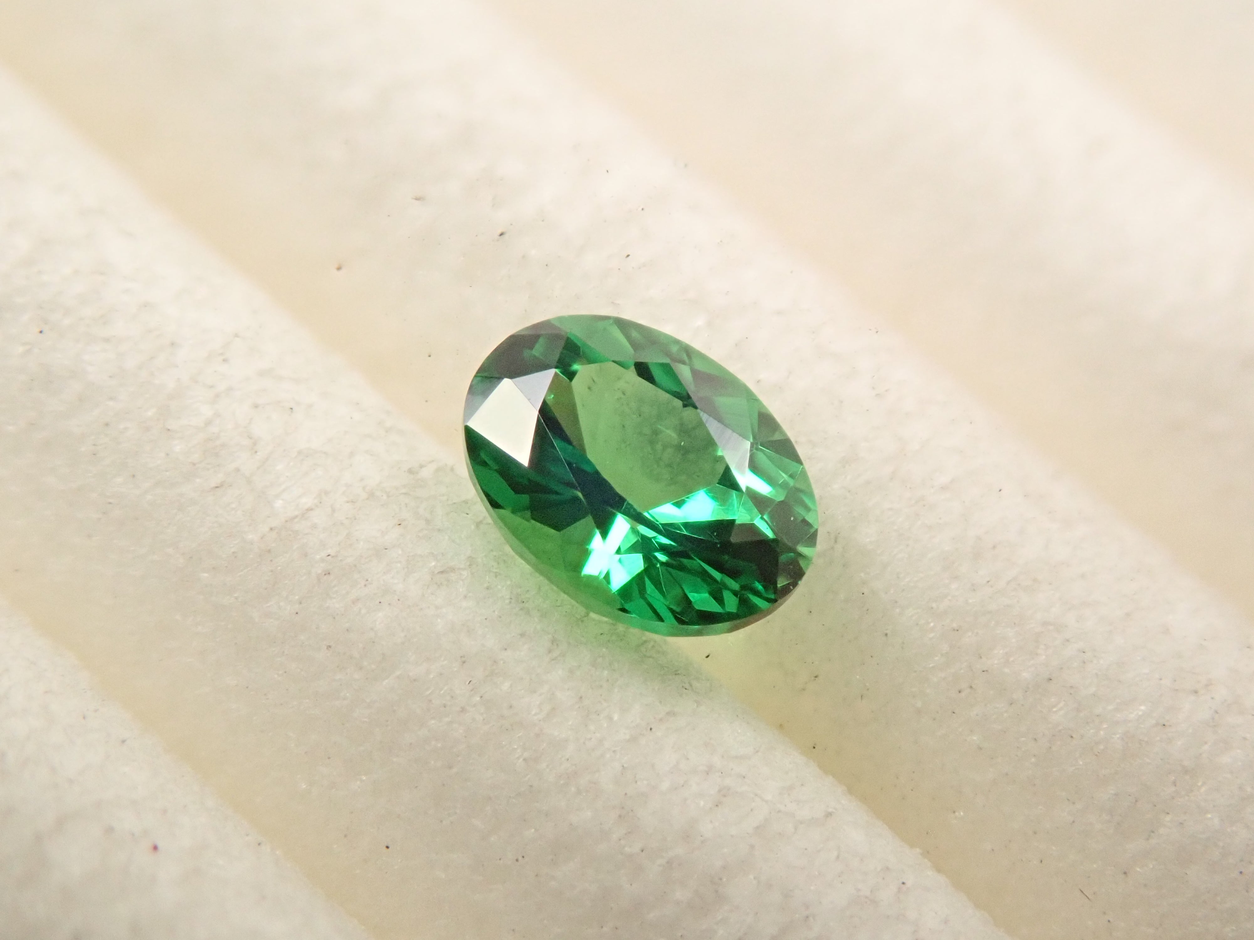 【12561604掲載】ケニア産ツァボライト 0.164ctルース