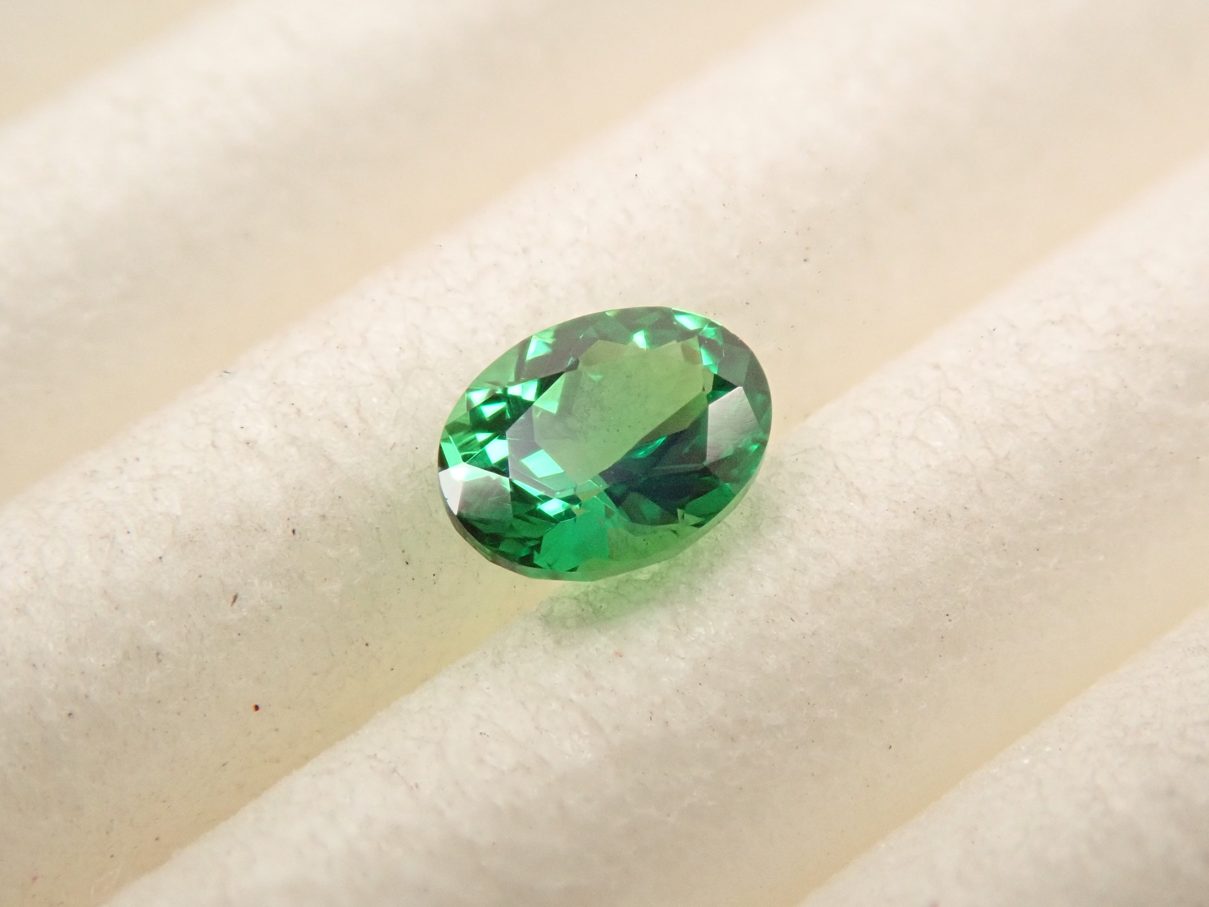 【12561604掲載】ケニア産ツァボライト 0.164ctルース