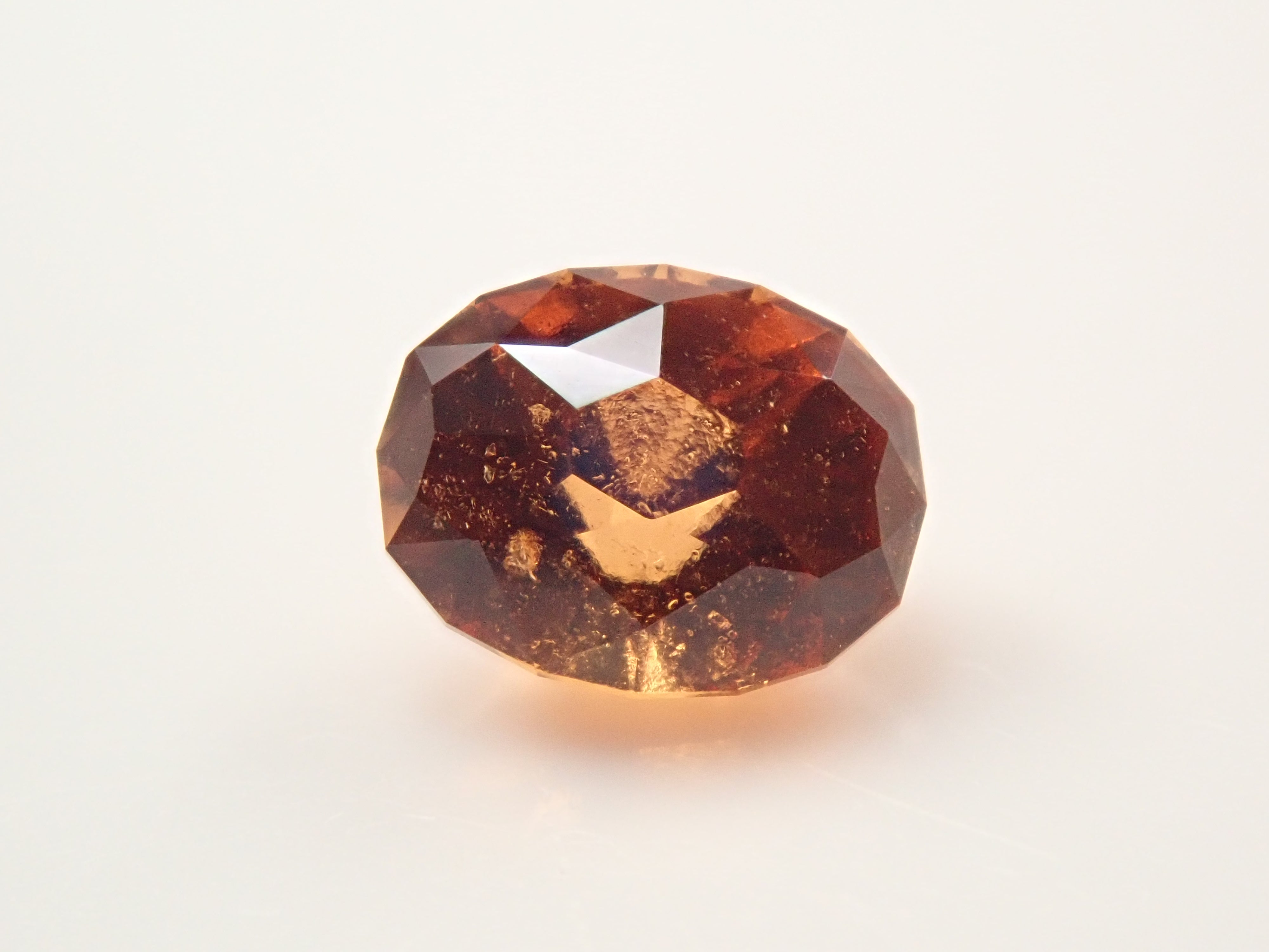 【2/26 22時販売】スリランカ産ヘソナイトガーネット 0.441ctルース