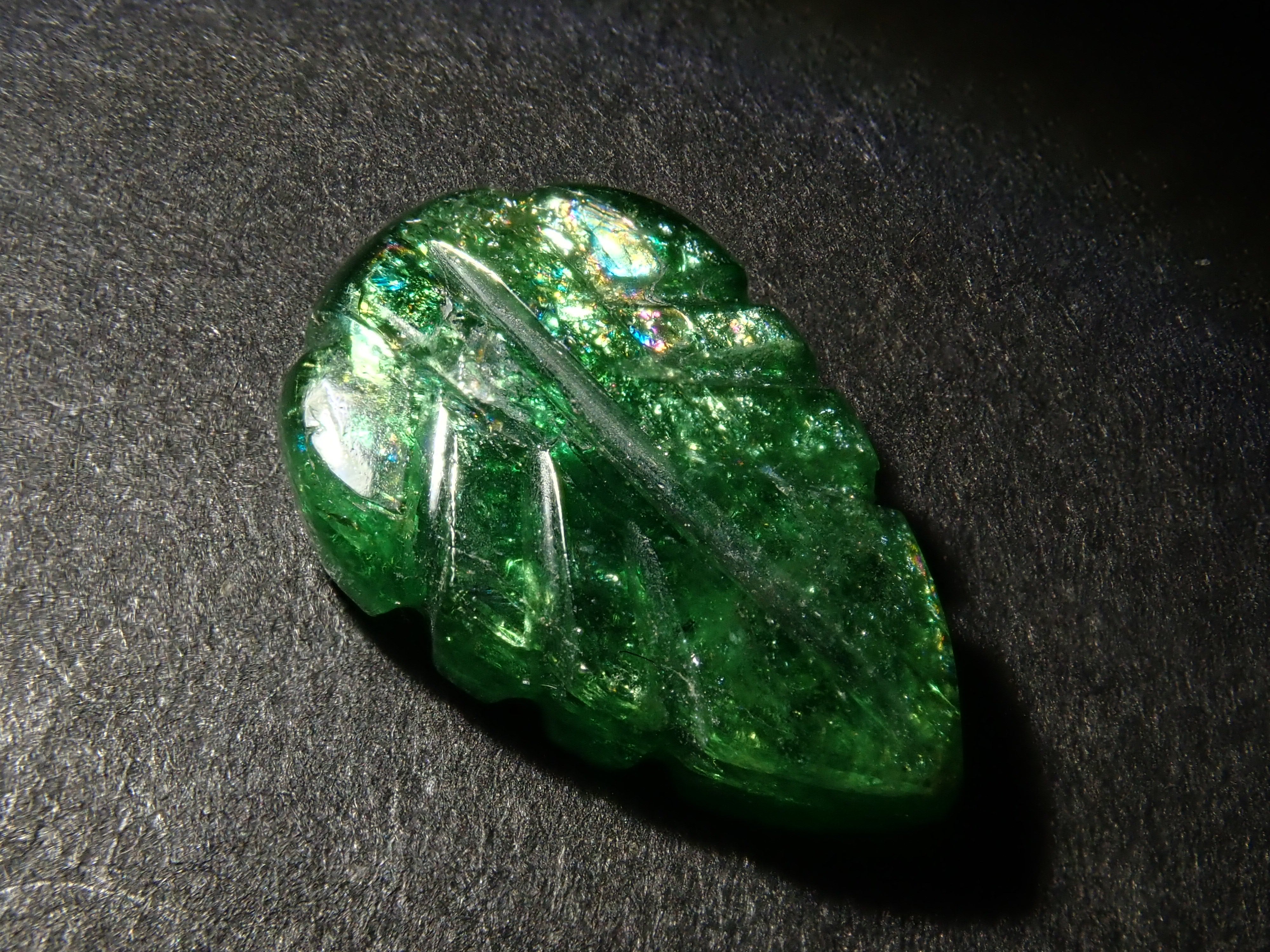 Limited to 8 stones Tsavorite + Emerald Loose 2 stone set Multiple purchase discounts available Multiple purchase discounts available