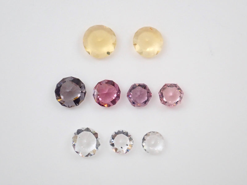 Limited to 9 stones [Mr. Sanjay] Oil in quartz, spinel, yellow opal 1 loose stone (damaged) [Multiple purchase discount available]