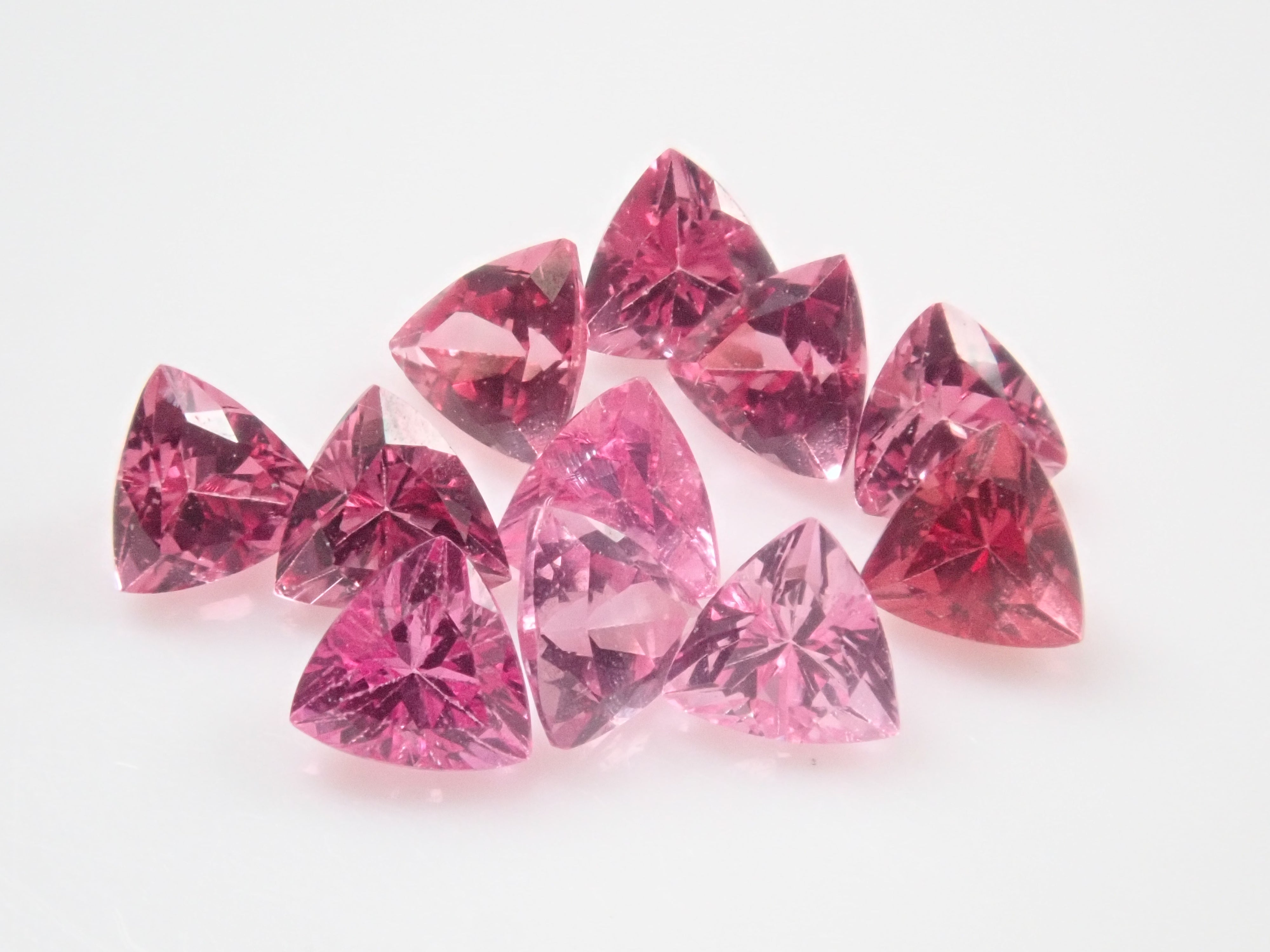 Gemstones from Mahenge, Tanzania - Online shopping | Run by a gem ...