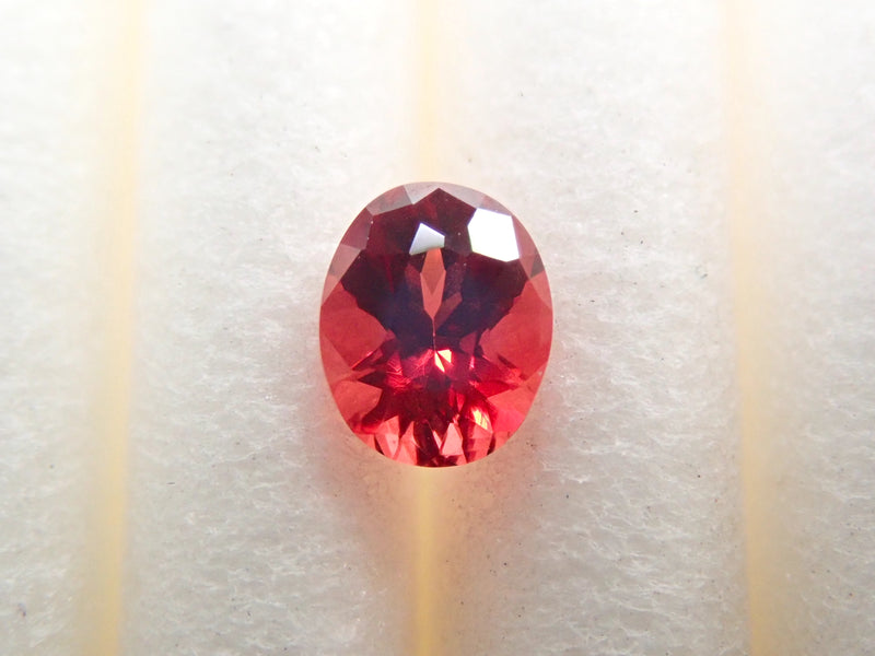 紅色尖晶石 0.176 克拉裸石