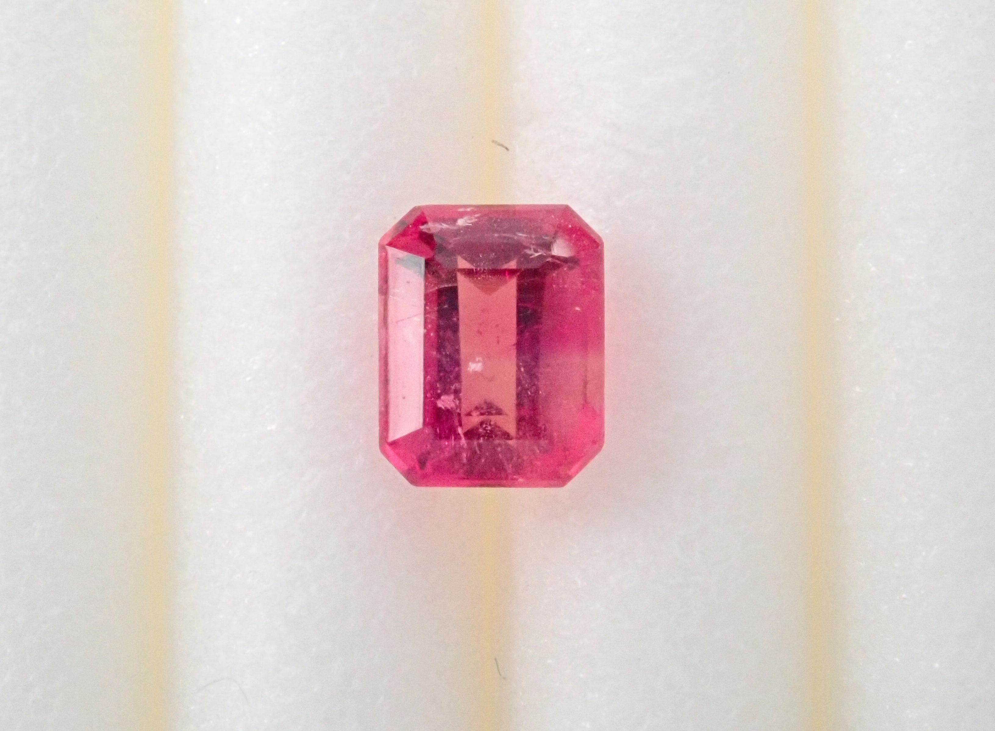 American red beryl 0.143ct loose