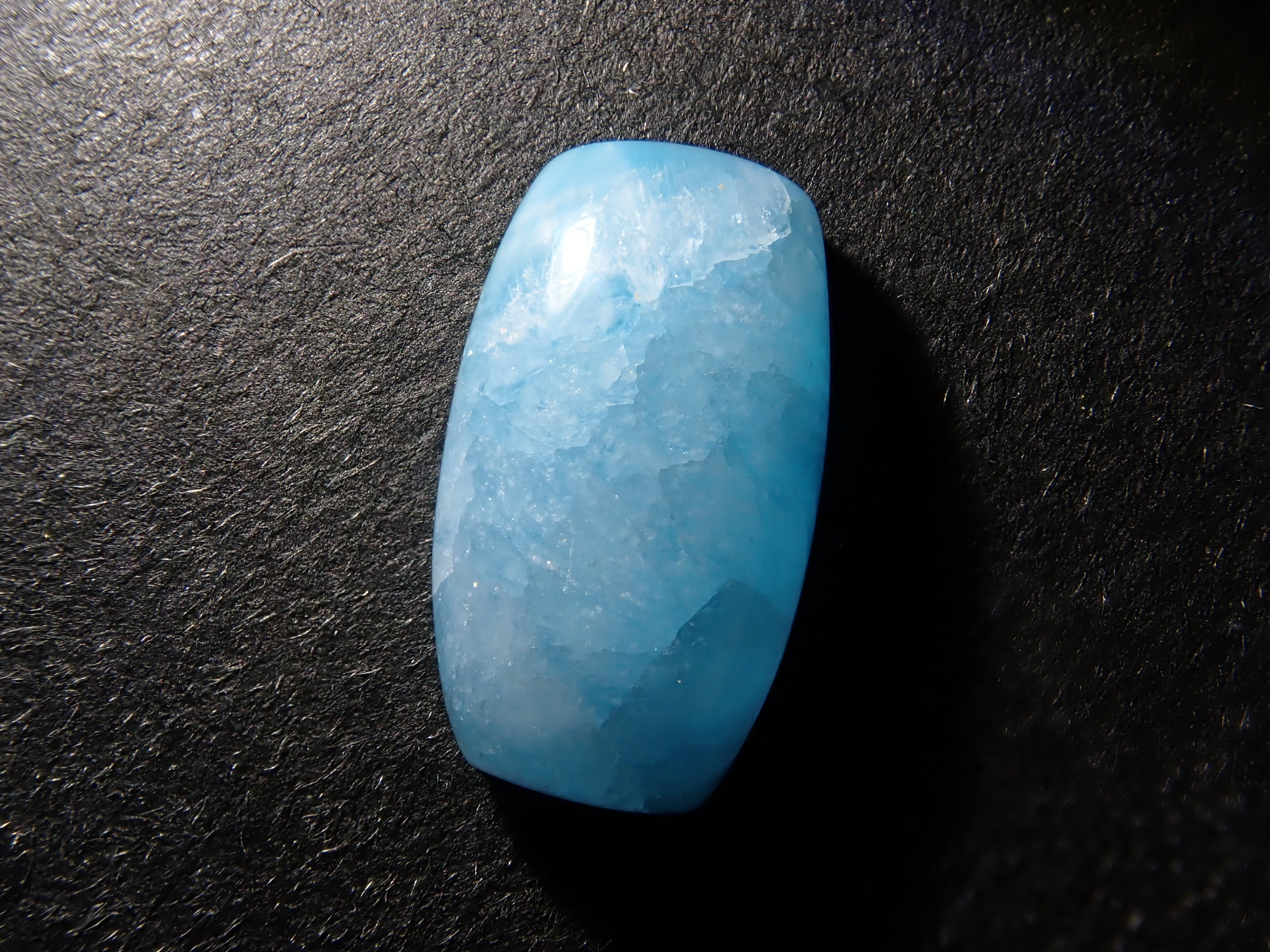 【12562029掲載】コンゴ産ヘミモルファイト 4.272ctルース