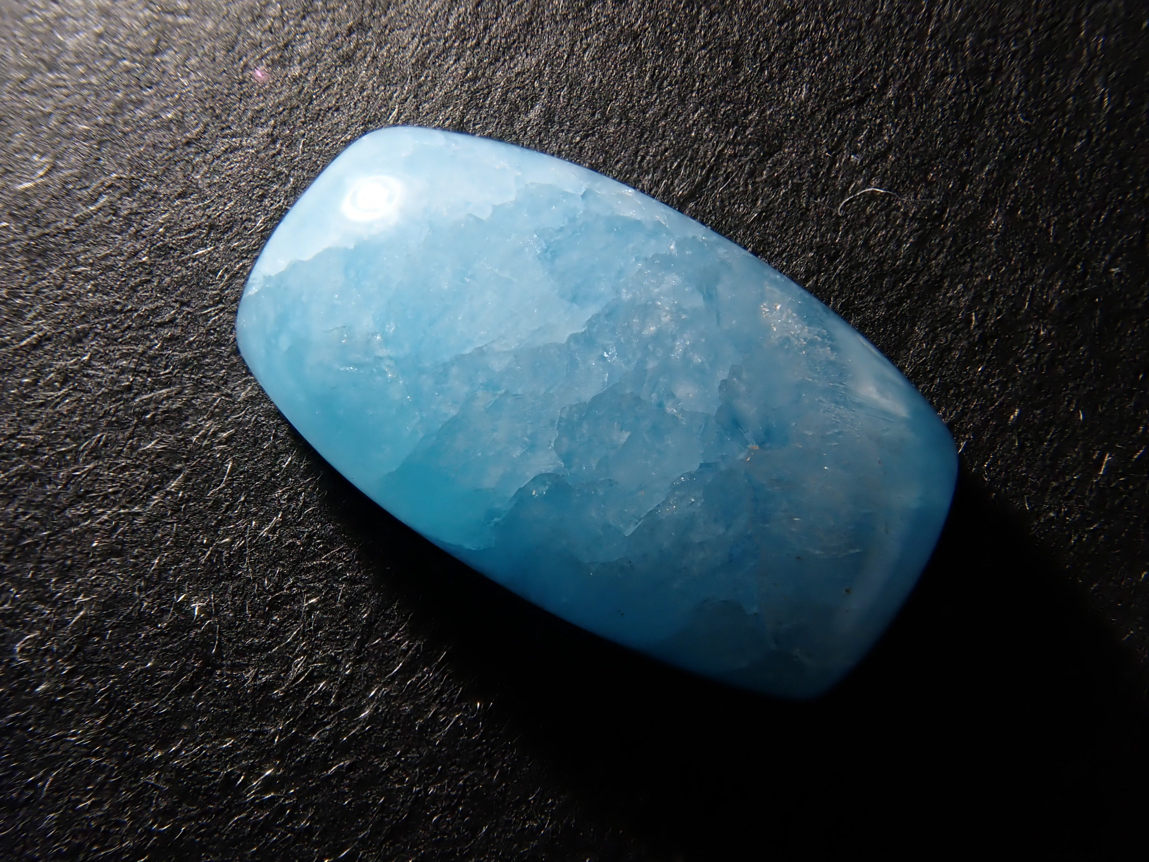 【12562029掲載】コンゴ産ヘミモルファイト 4.272ctルース