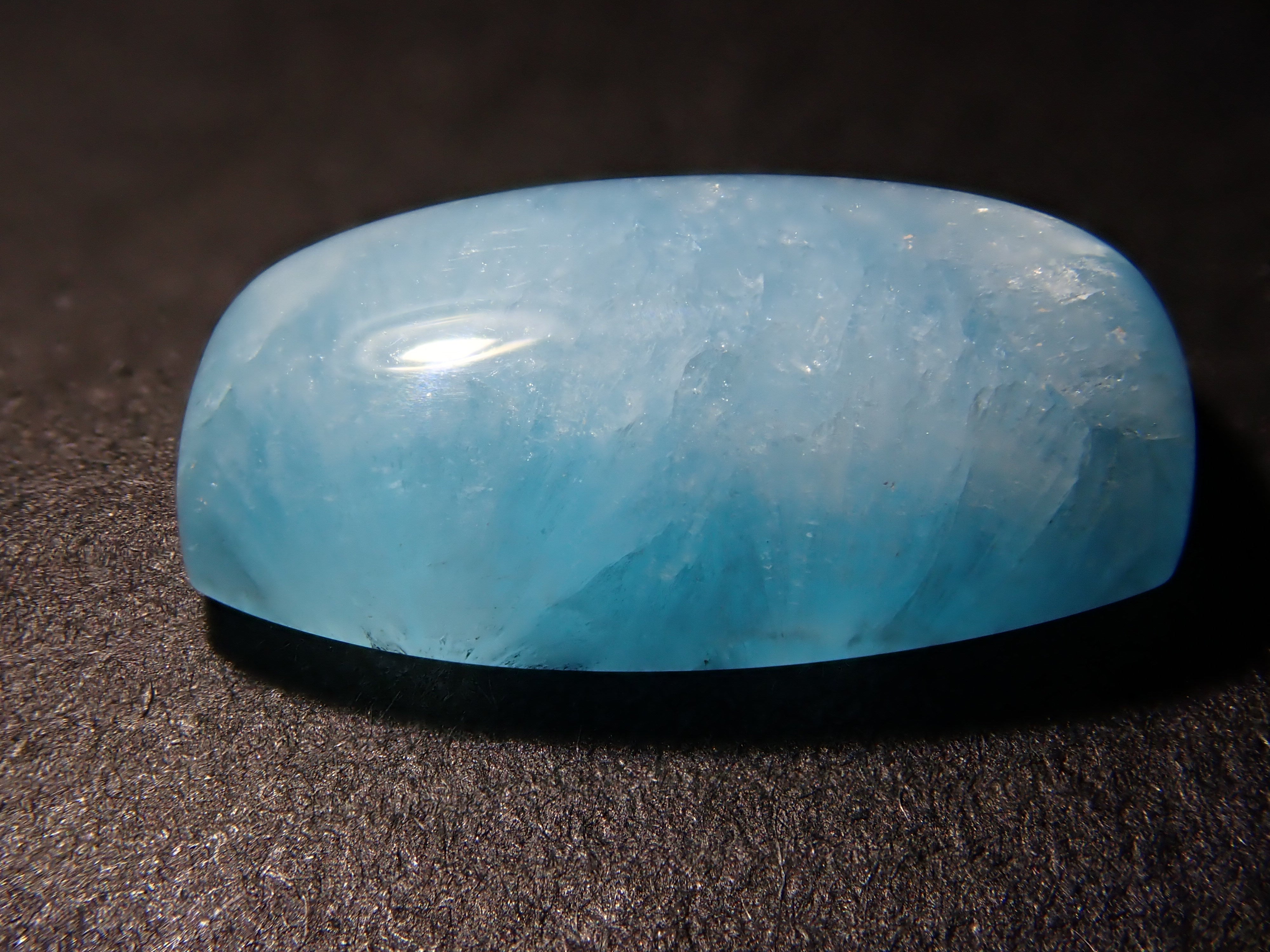 【12562029掲載】コンゴ産ヘミモルファイト 4.272ctルース