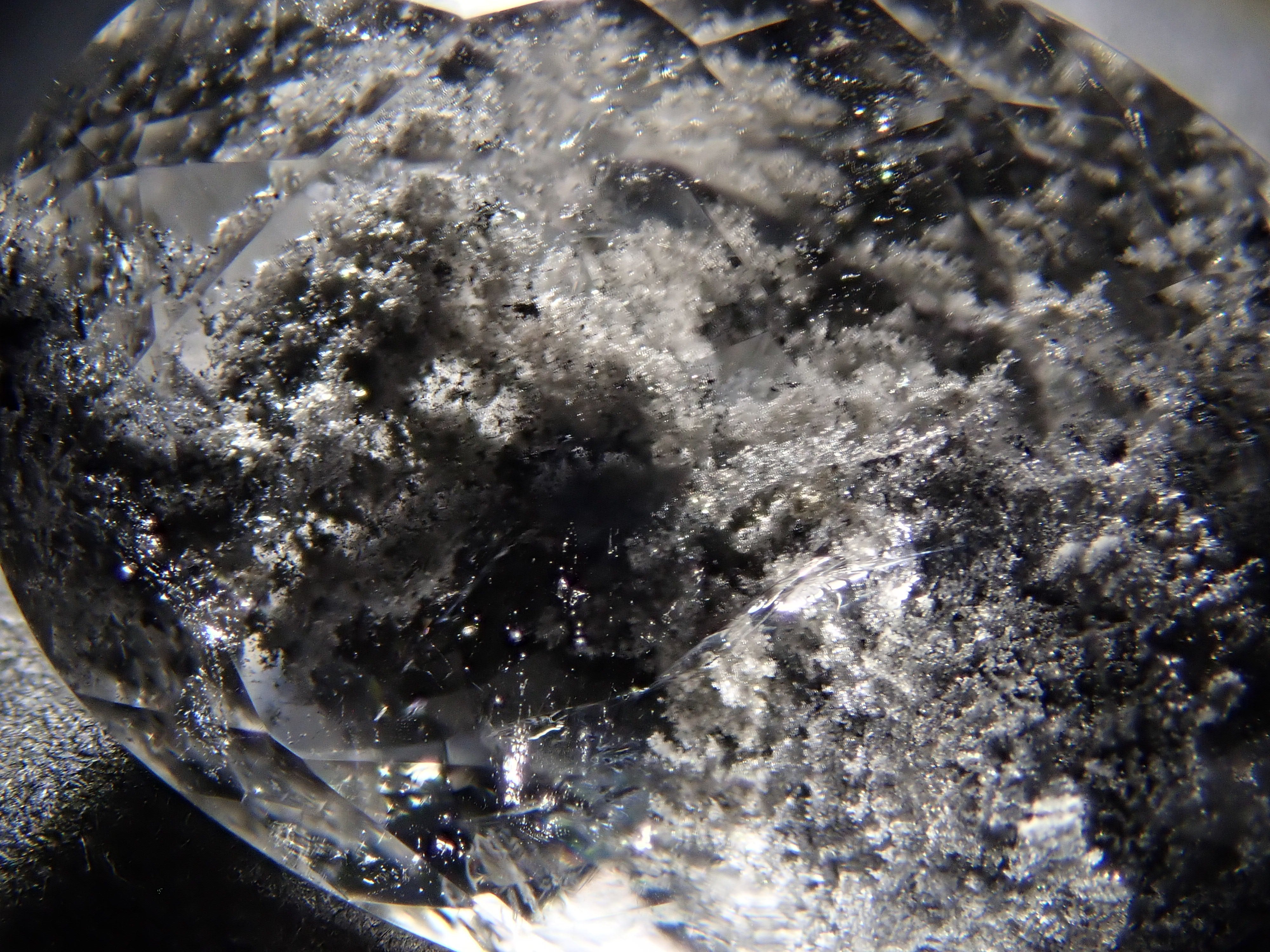 【12561991掲載】ブラジル産ブラックガーデンクォーツ 5.722ctルース