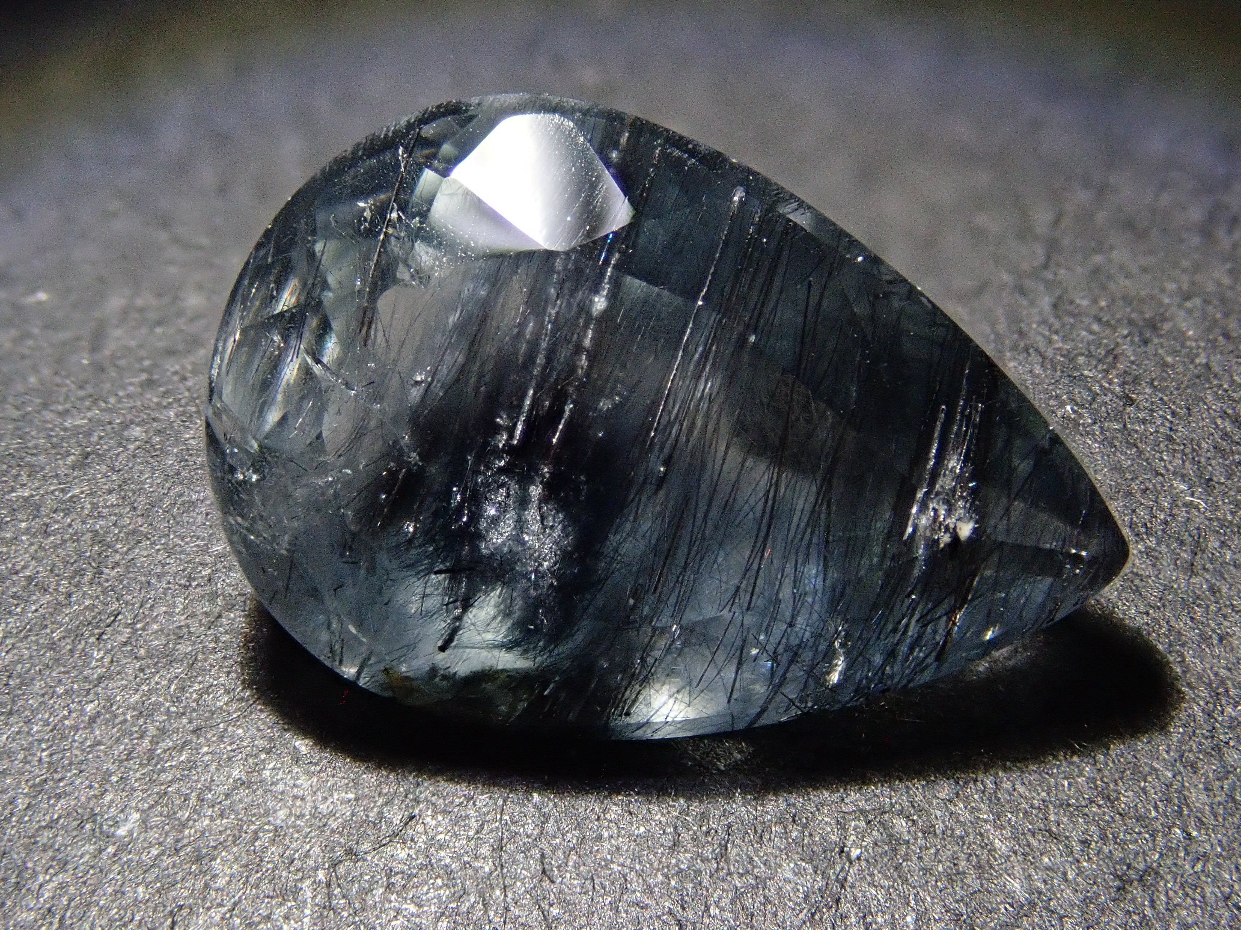 【12561992掲載】ブラジル産ブルートルマリンインクォーツ 3.379ctルース