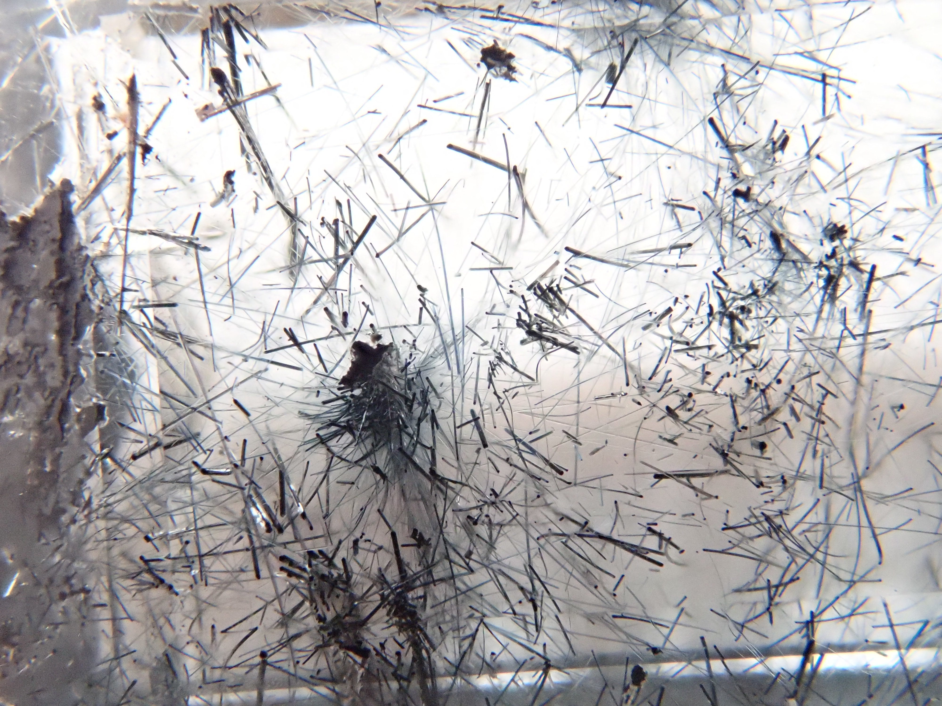 【12561994掲載】ブラジル産ブルートルマリンインクォーツ 9.251ctルース