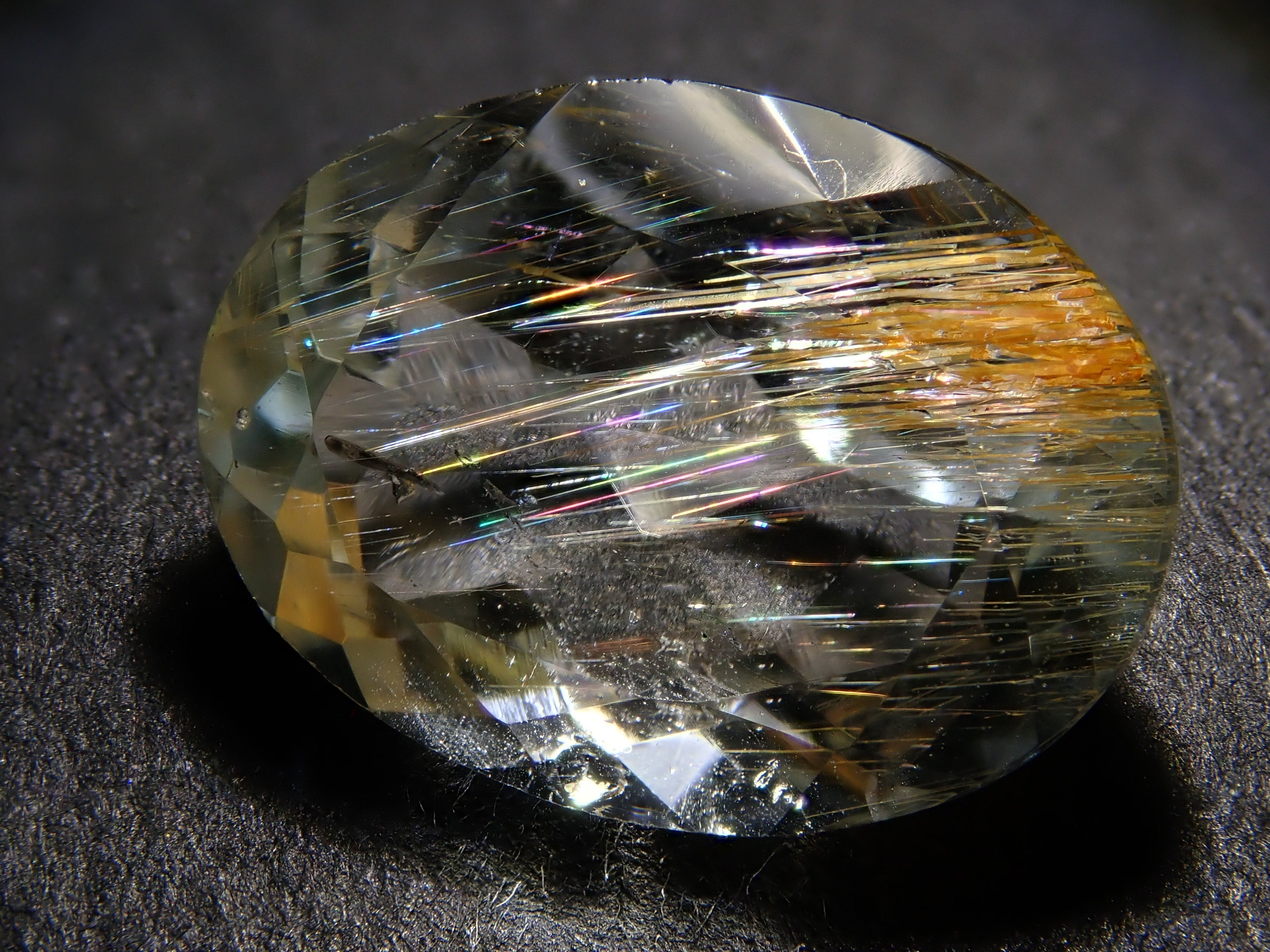 【12562022掲載】ブラジル産ライモナイトイントパーズ 5.029ctルース