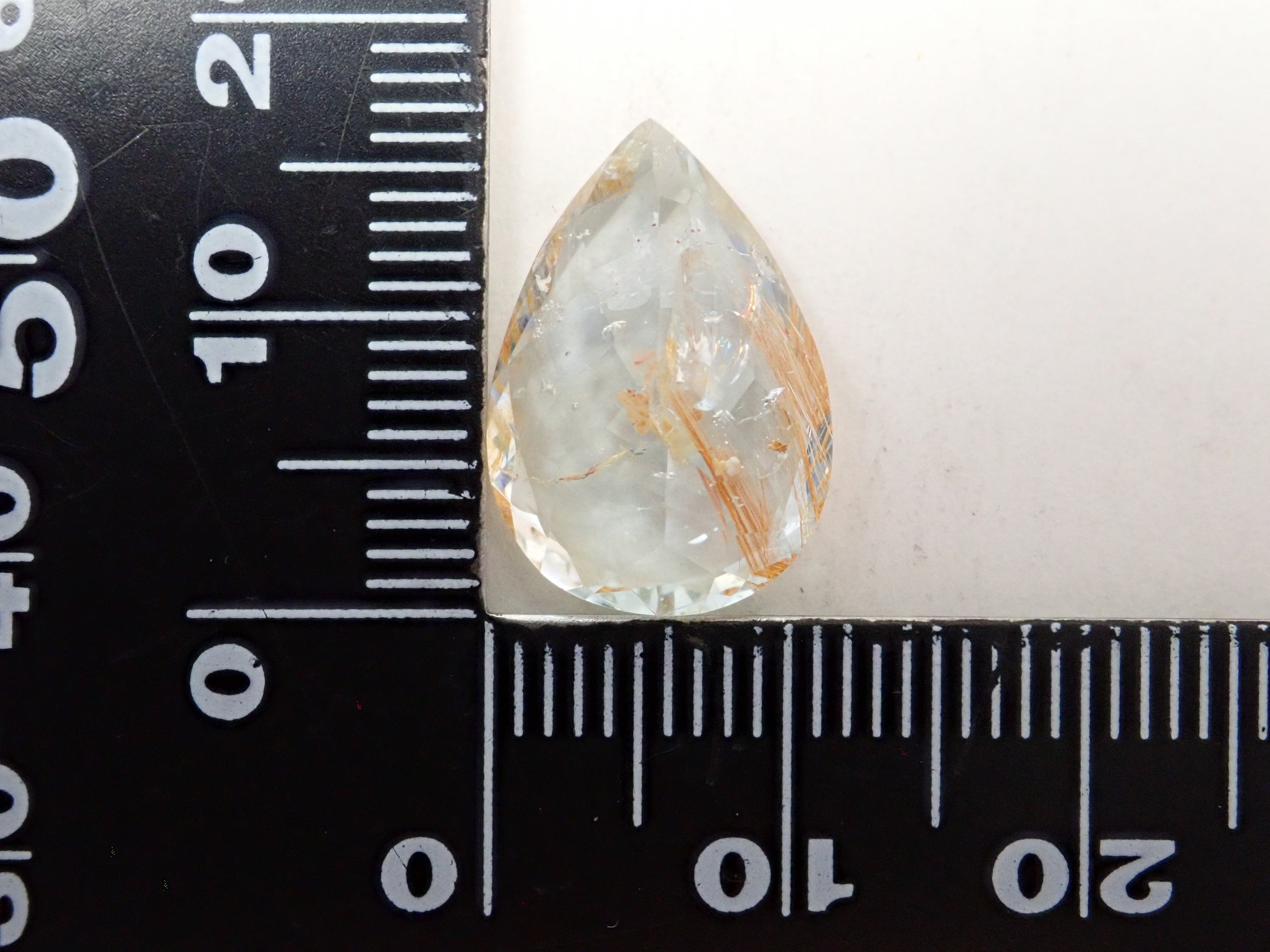 【12562024掲載】ブラジル産ライモナイトインブルートパーズ 9.314ctルース