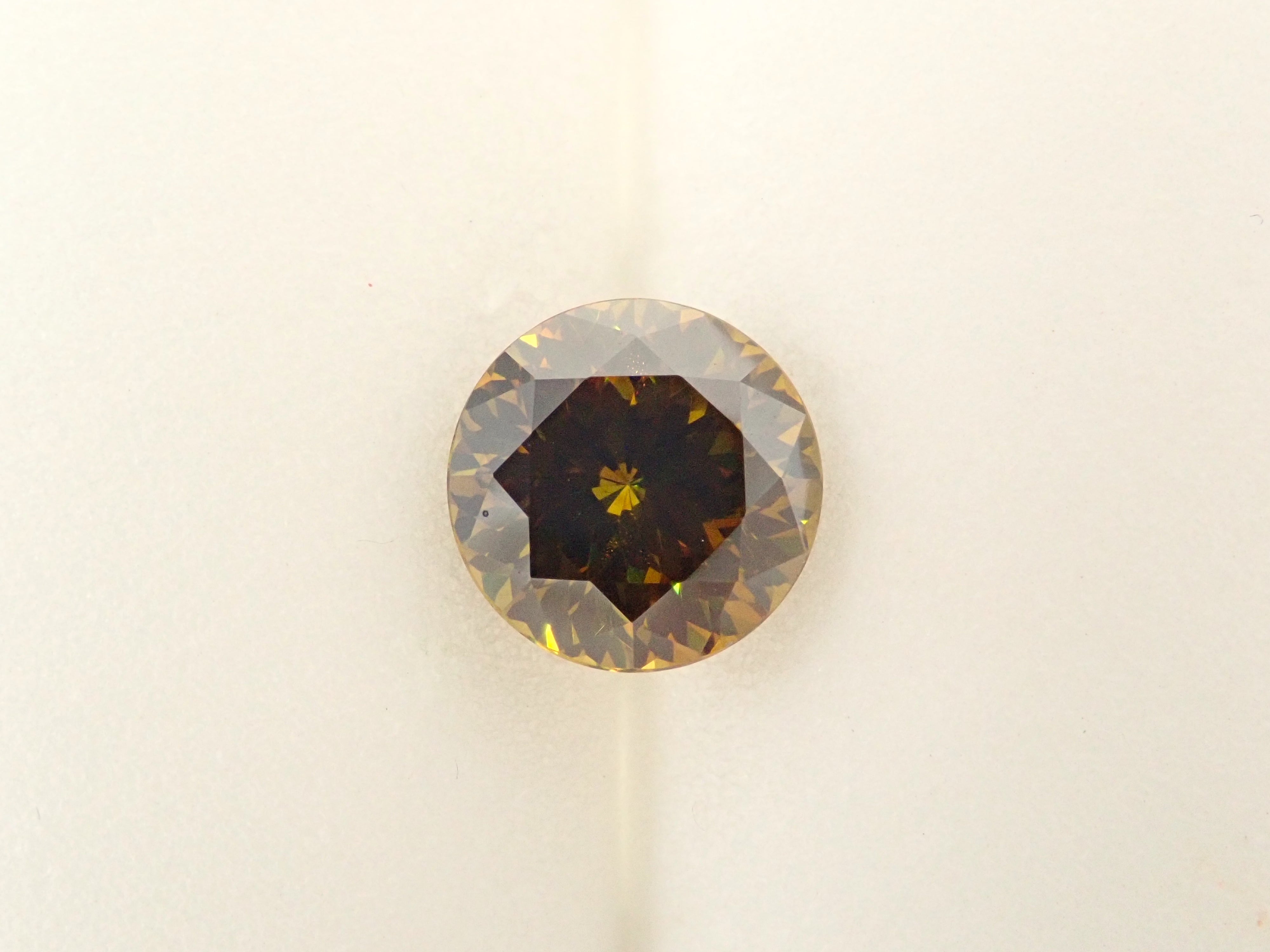 【抽選販売_20260310_06】ブルガリア産スファレライト 7.6mm/2.233ctルース