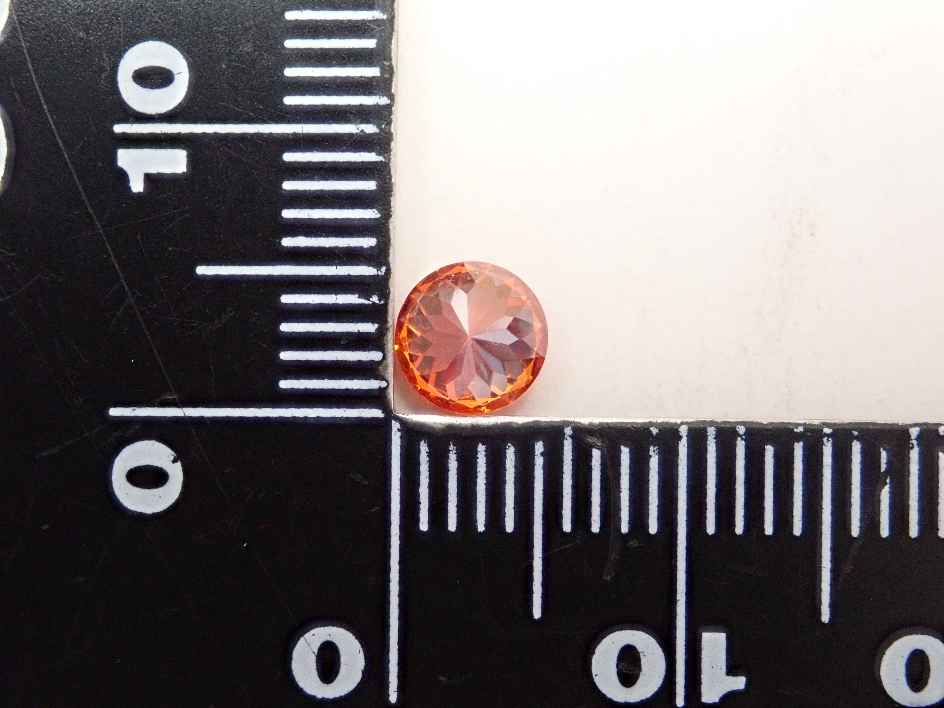 【12562005掲載】スペイン産スファレライト 0.878ctルース