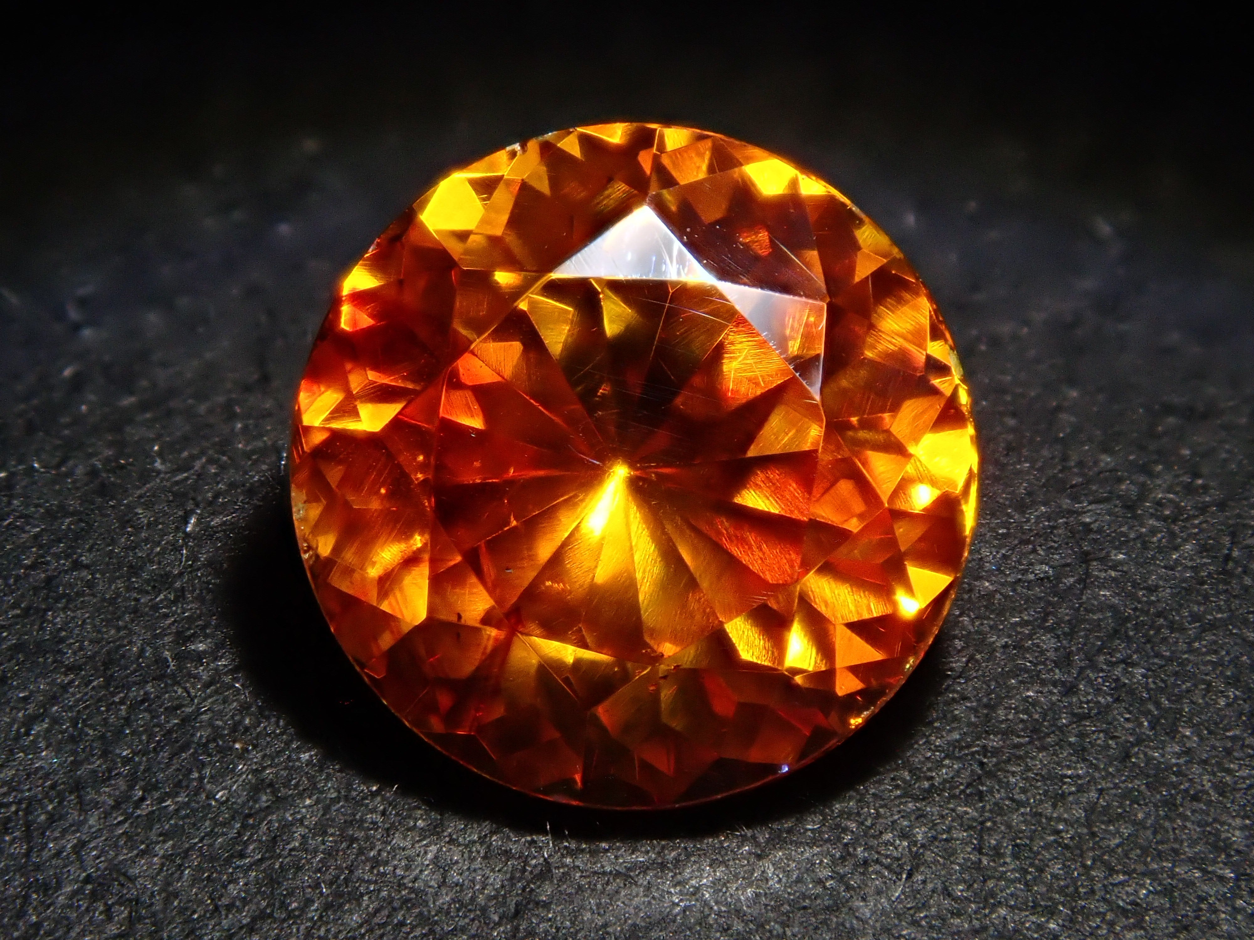 【12562008掲載】スペイン産スファレライト 1.708ctルース