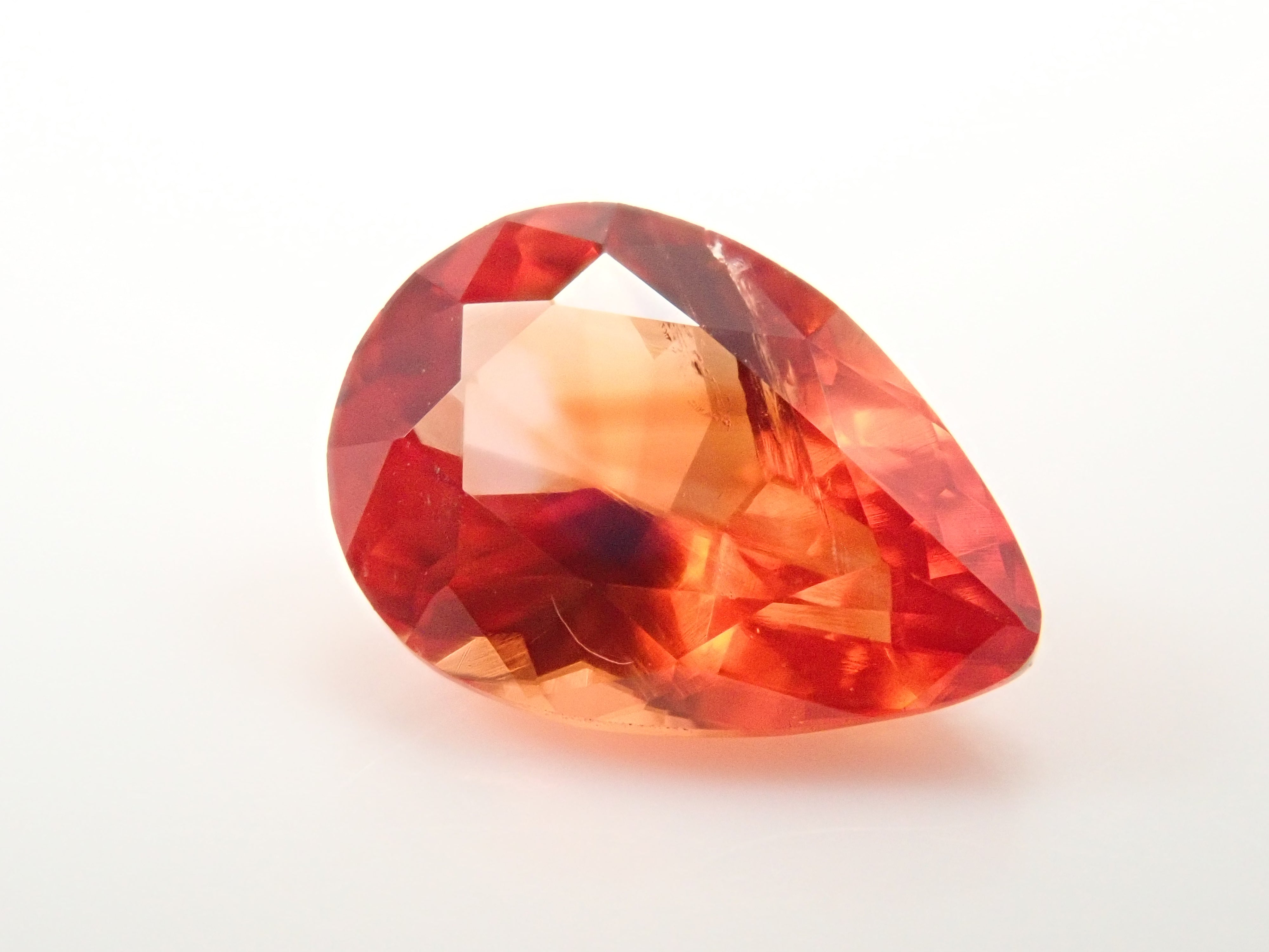 【12562016掲載】南アフリカ産南アフリカ産ロードクロサイト 0.749ctルース