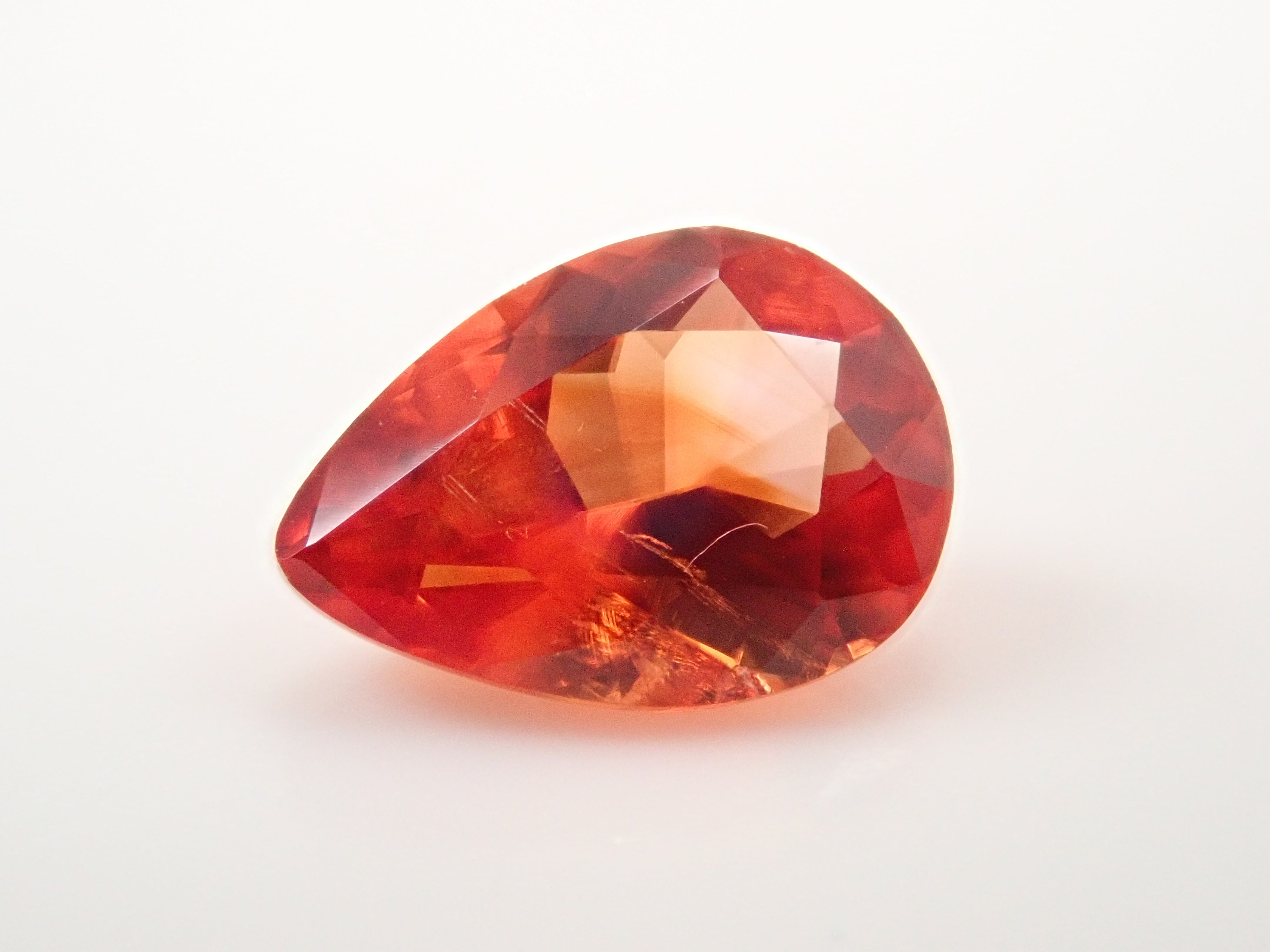 【12562016掲載】南アフリカ産南アフリカ産ロードクロサイト 0.749ctルース