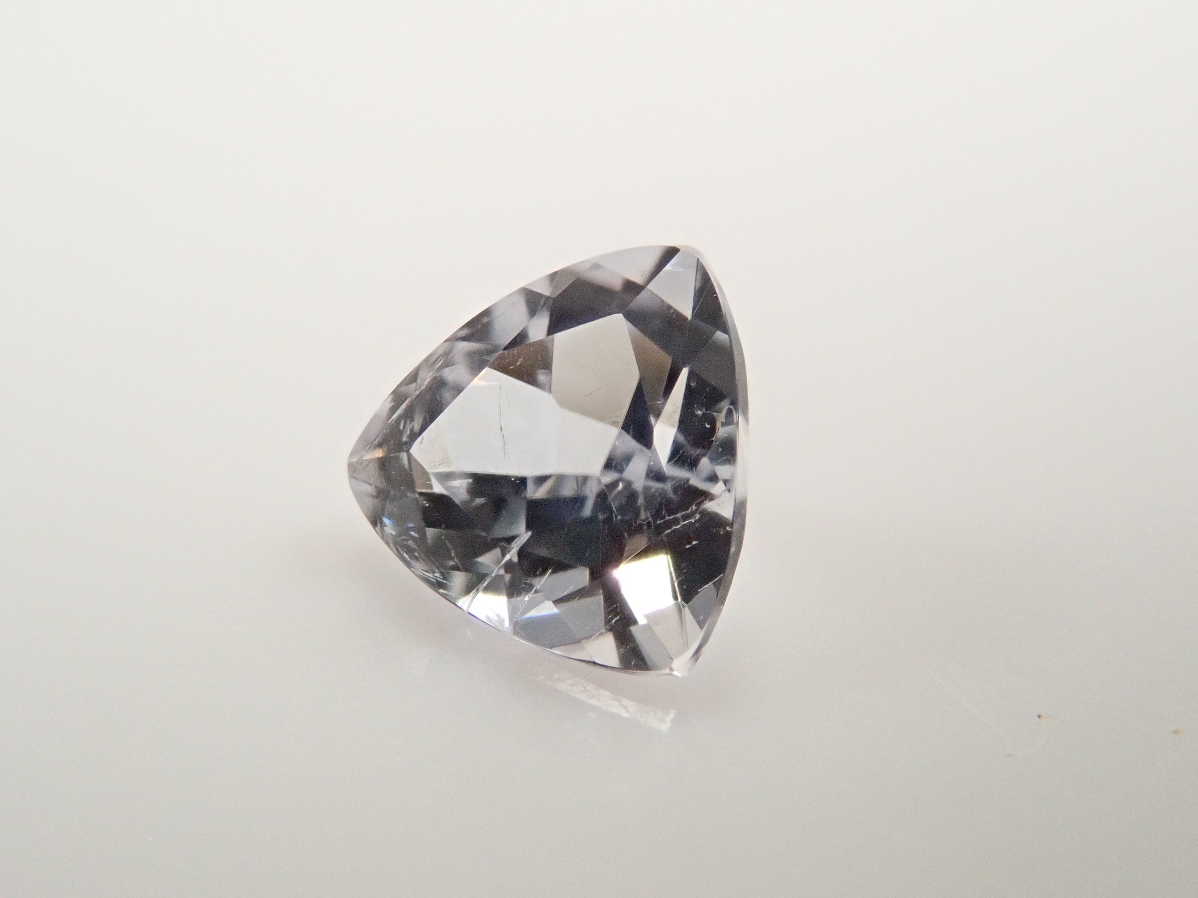 【12562017掲載】ブラジル産ヘルデライト 0.421ctルース