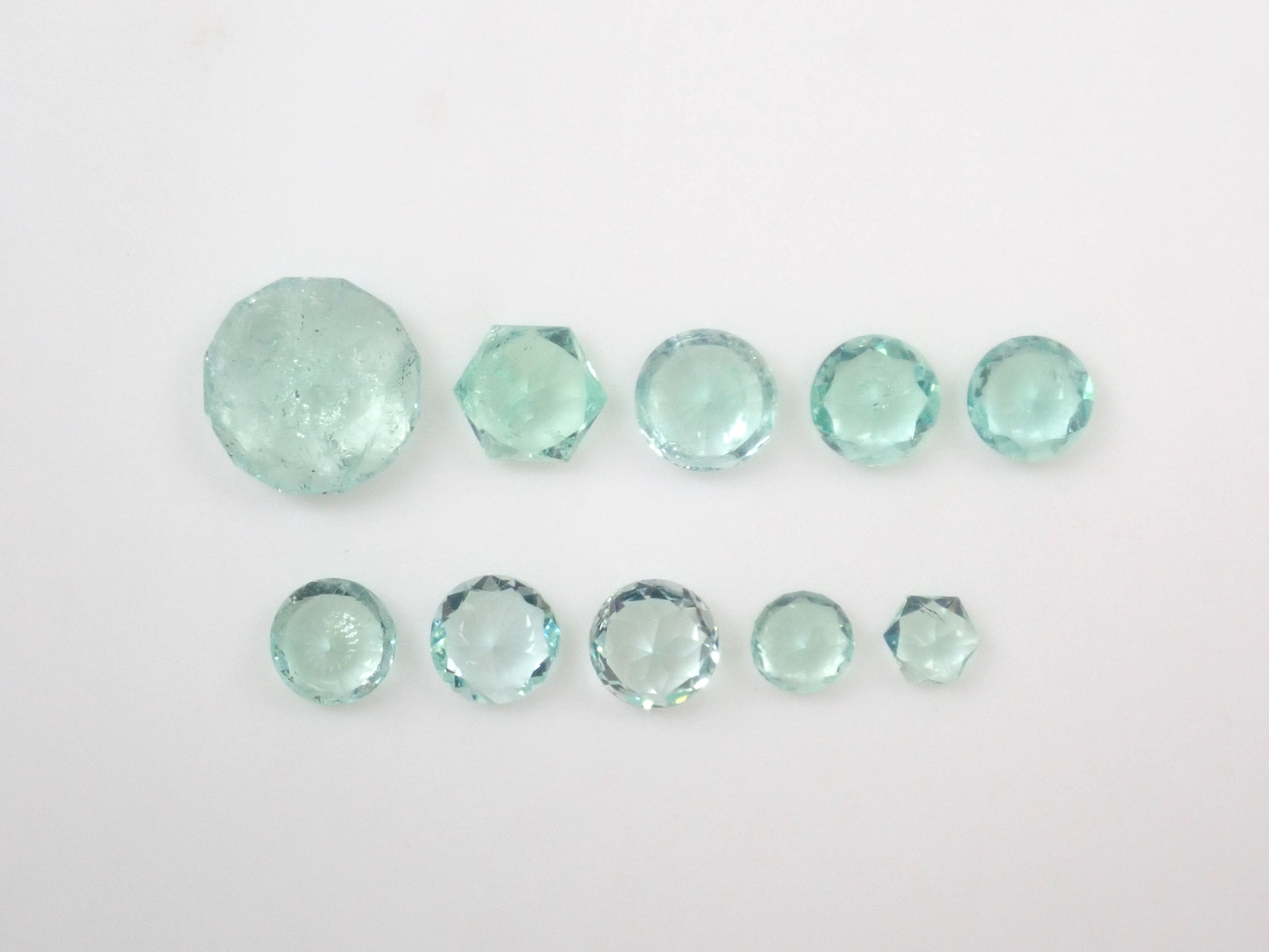 《Limited to 20 Stones》Emerald Gacha: Win a 2.2ct Columbia Emerald Koshu-Kiseki Cut (normally 79,800 yen) or an Emerald Cat's Eye! 《Multiple Purchase Discount Available》
