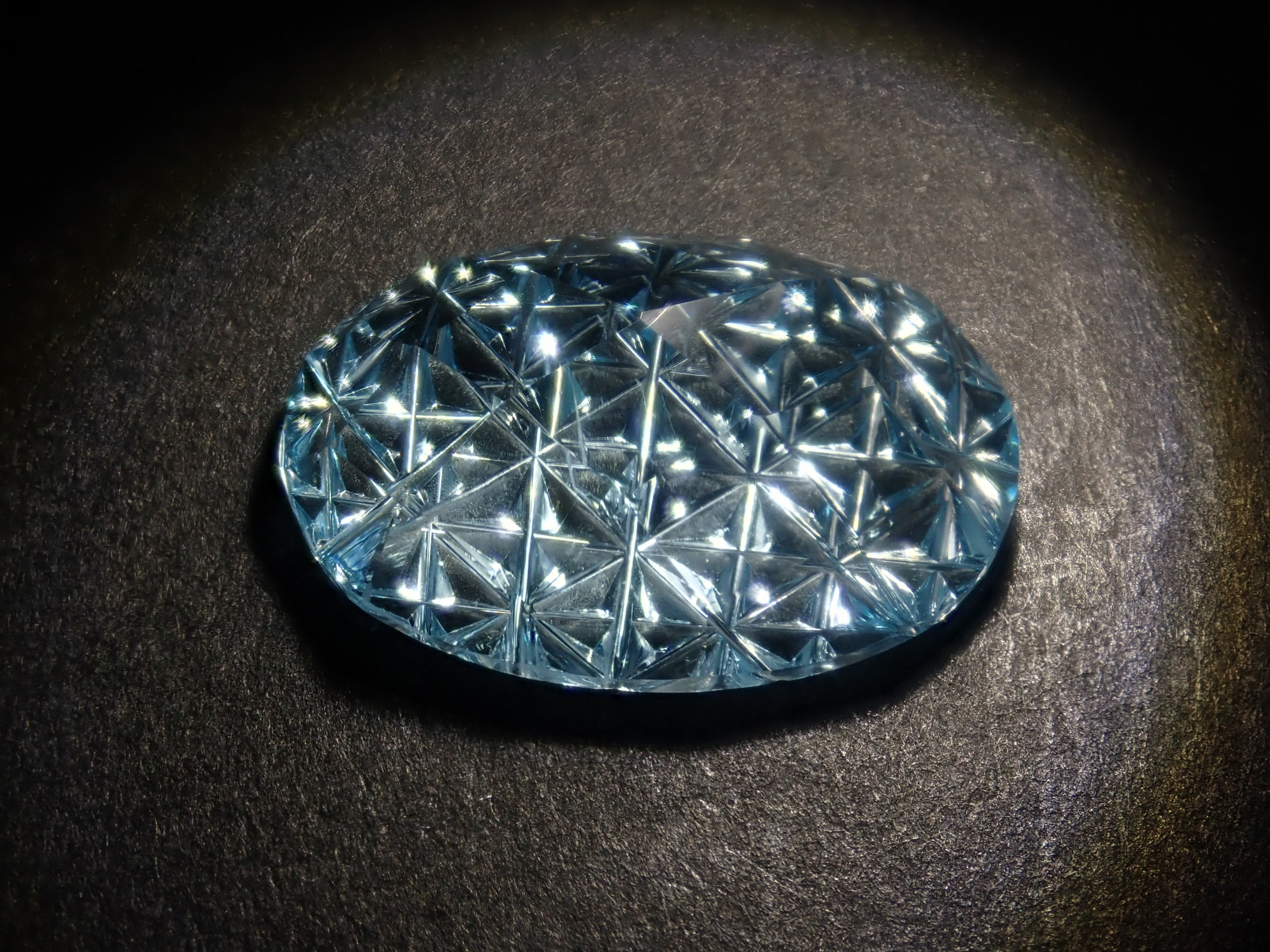 【3/1 22時販売】《限定15石》通常69,800円の甲州貴石切子10ctやシェリーカラーインペリアルトパーズ含むトパーズガチャ《複数購入割引有》　