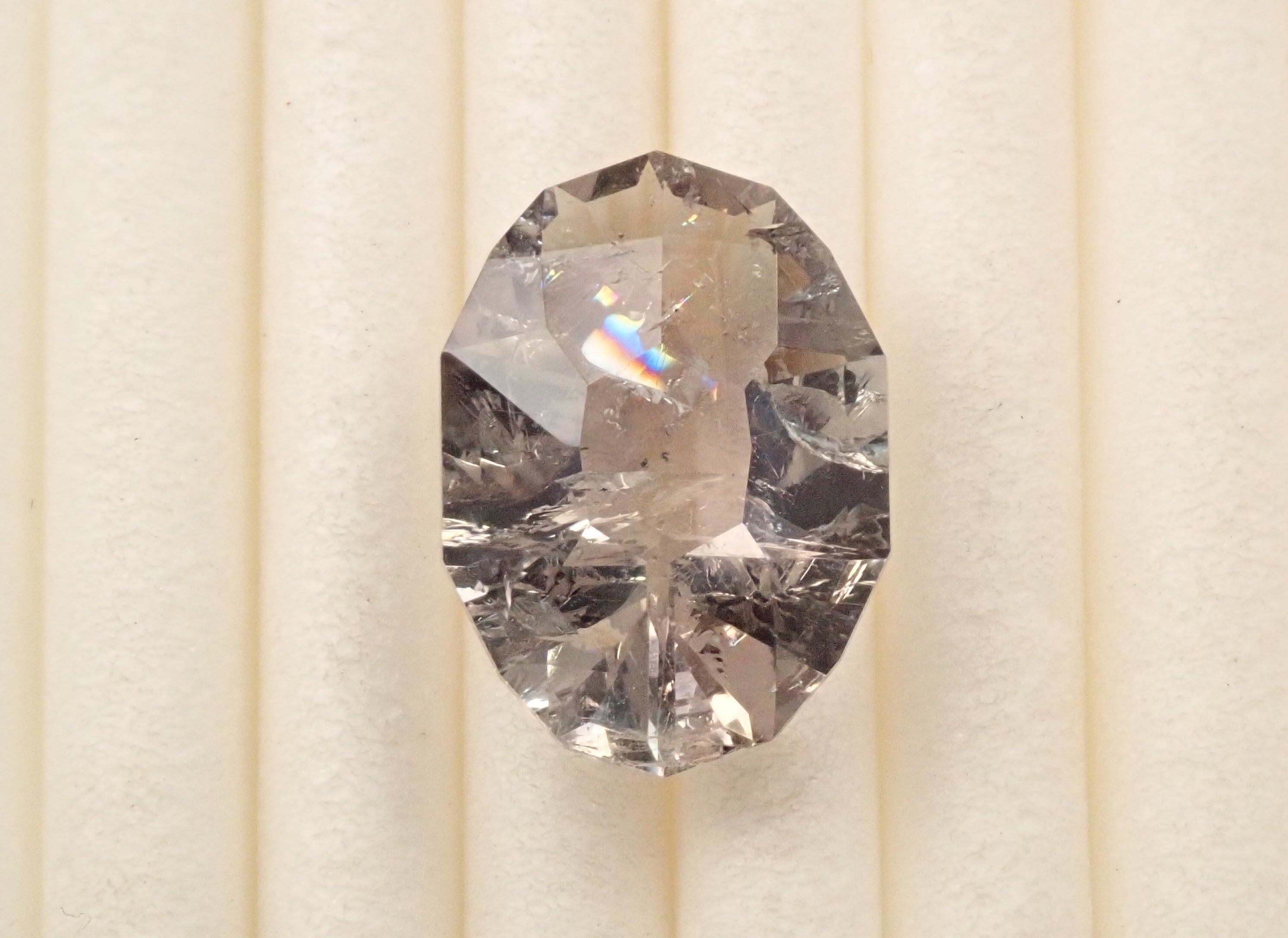 【4/5 22時販売】イギリス産ロジャリーフローライト 3.750ctルース