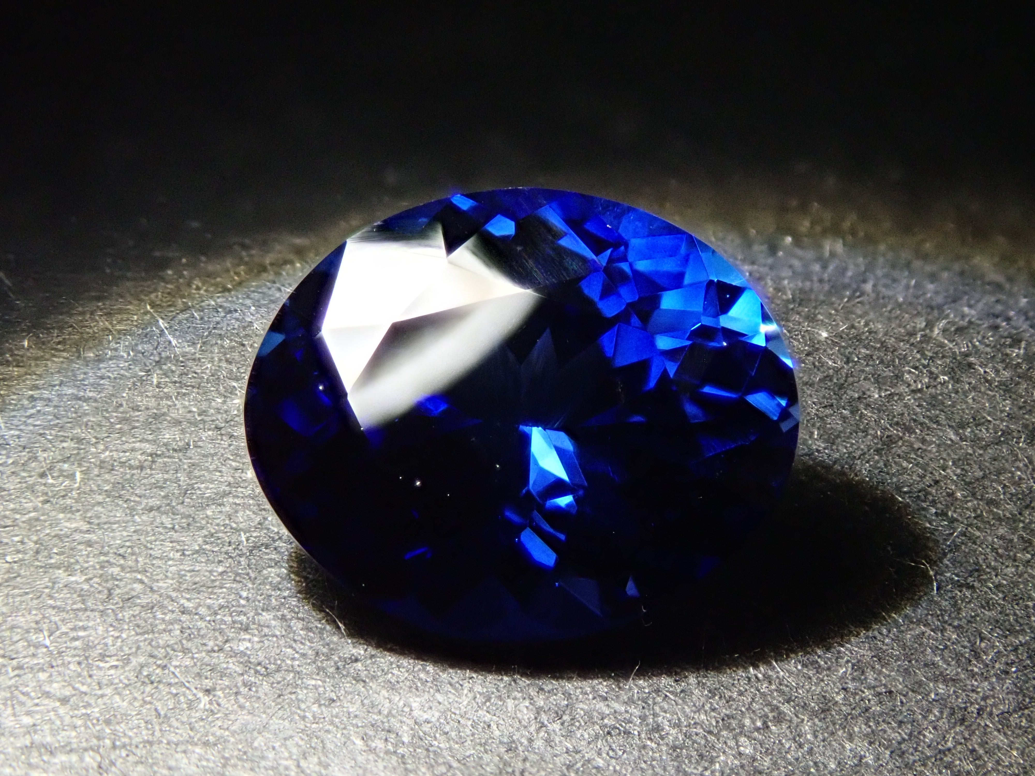 【12561924掲載】合成サファイア 2.012ctルース