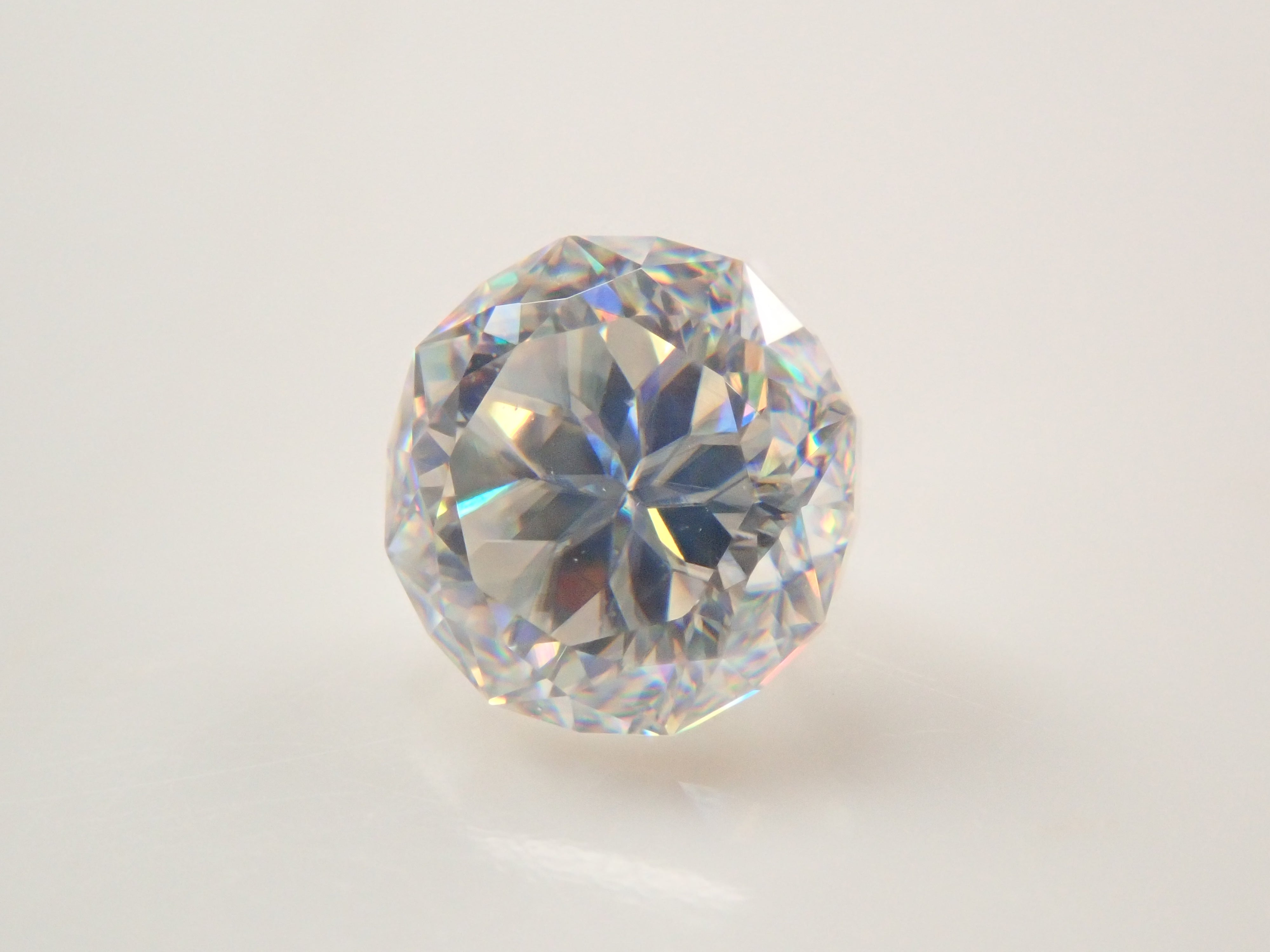 【12561928掲載】合成ルチル 0.554ctルース