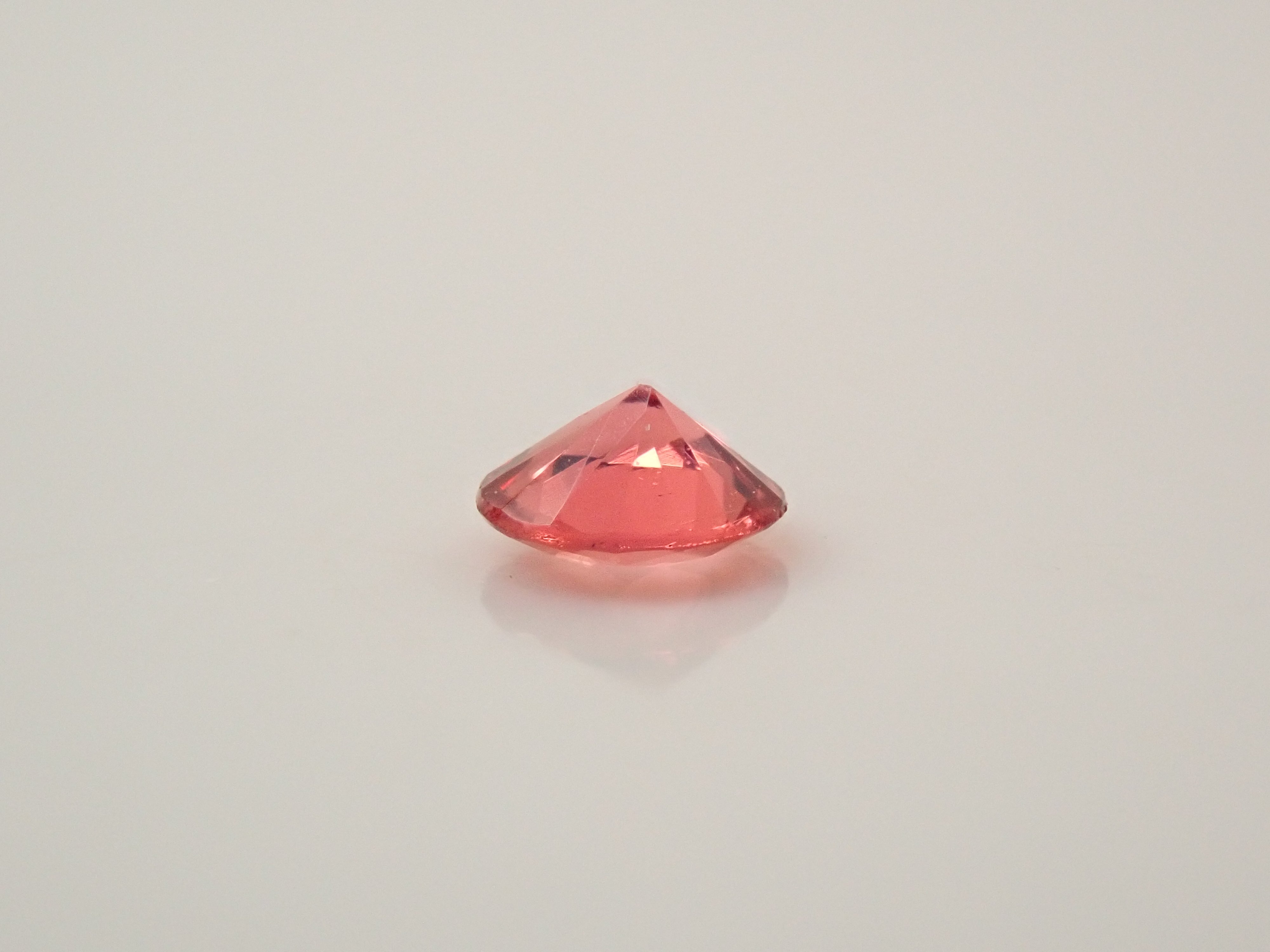 【12562058掲載】カナダ産カナダ産ユーディアライト 0.047ctルース