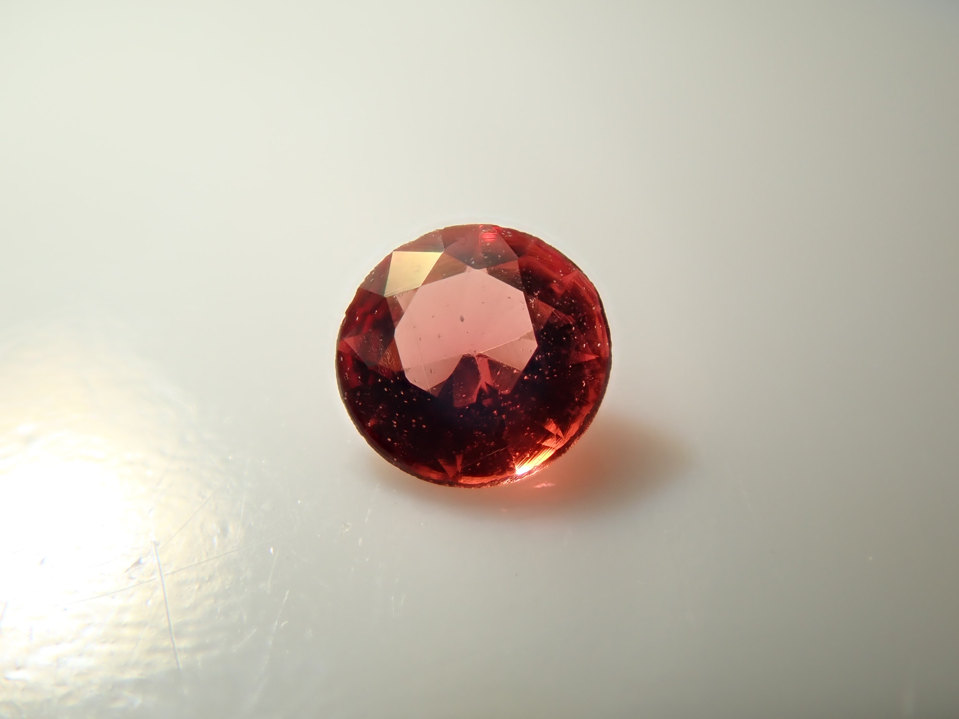 【12562058掲載】カナダ産カナダ産ユーディアライト 0.047ctルース