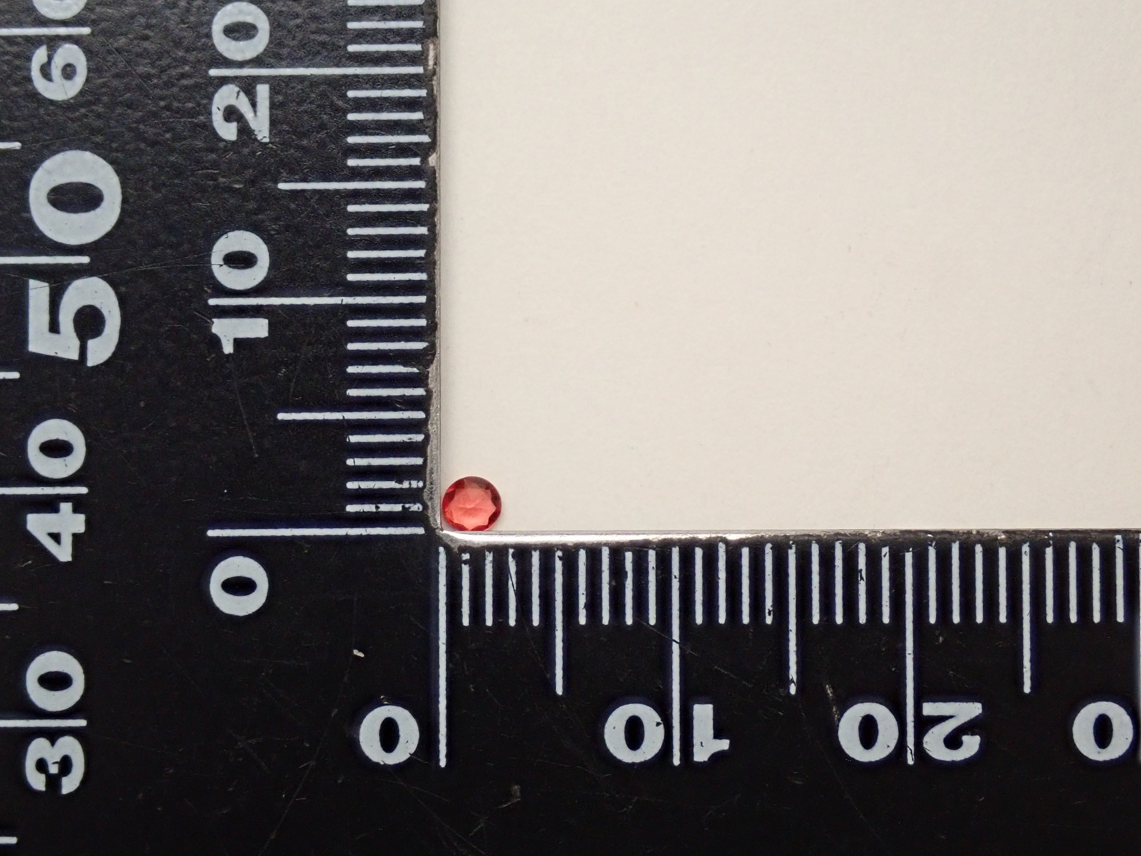 【12562058掲載】カナダ産カナダ産ユーディアライト 0.047ctルース